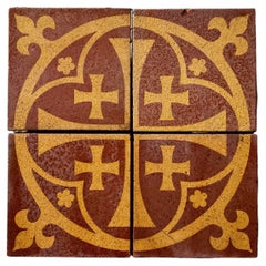 Pannello antico di piastrelle ecclesiastiche ad encausto