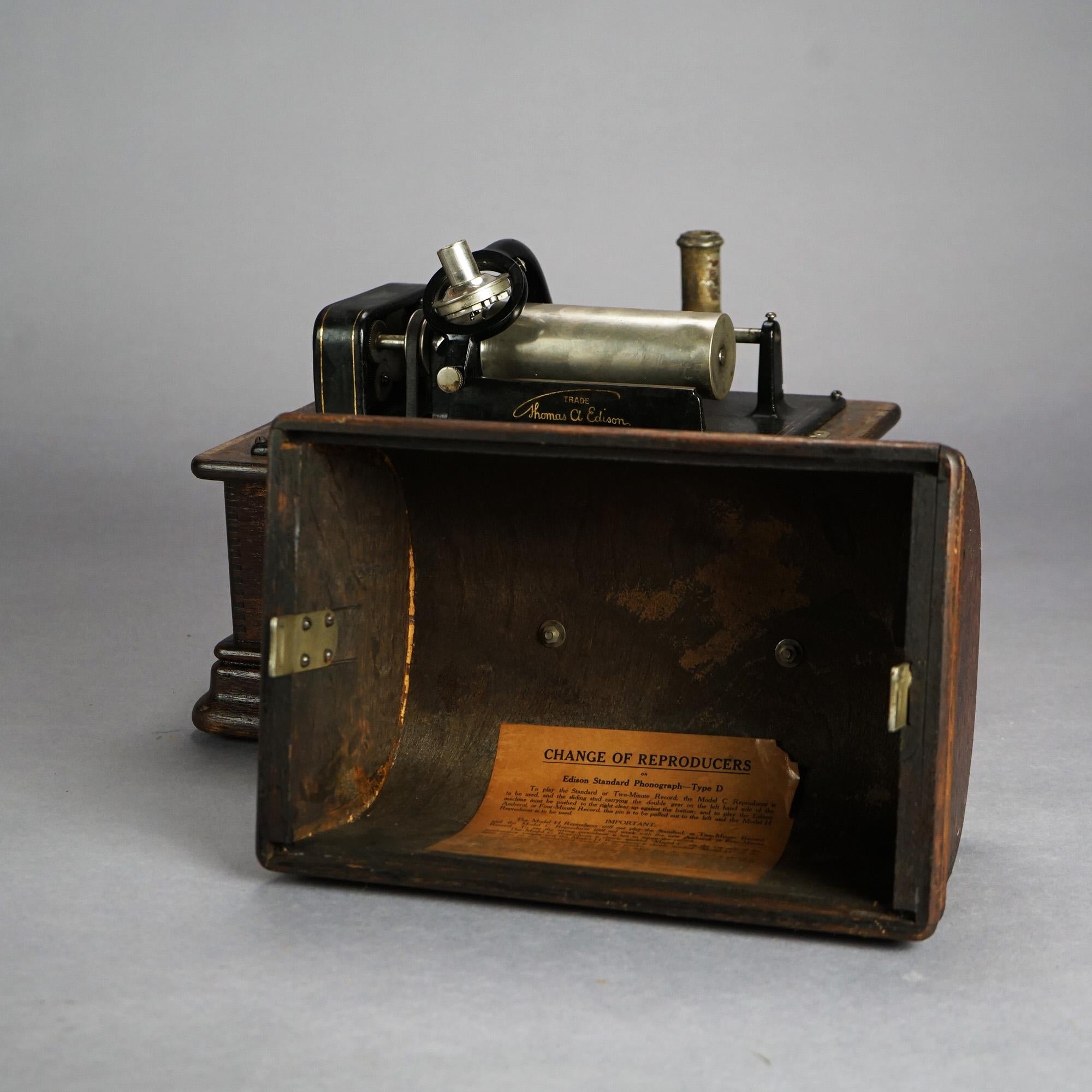 20th Century Antique Edison Cylinder Standard Oak Phonograph Circa 1920