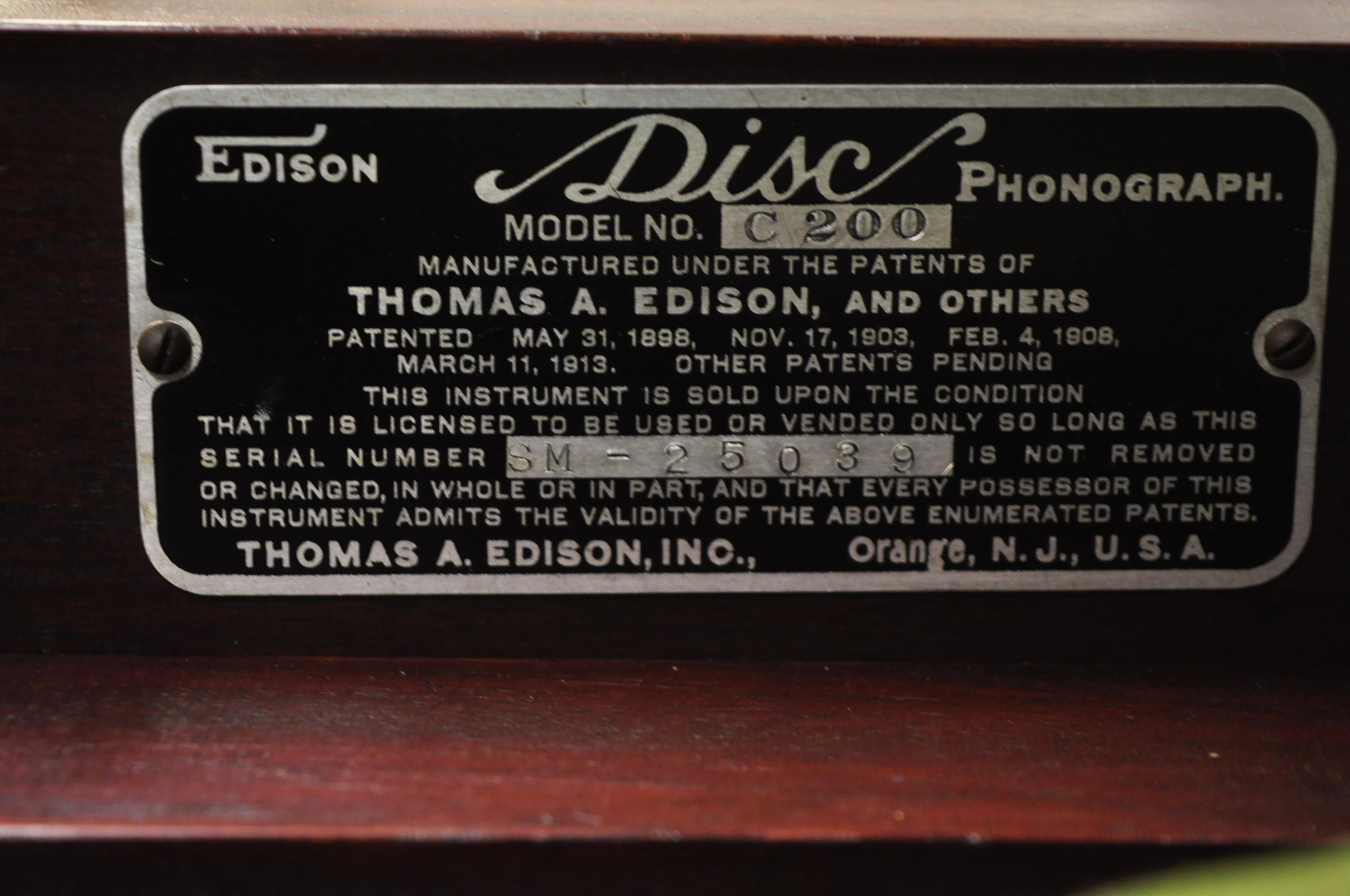 edison victrola cabinet