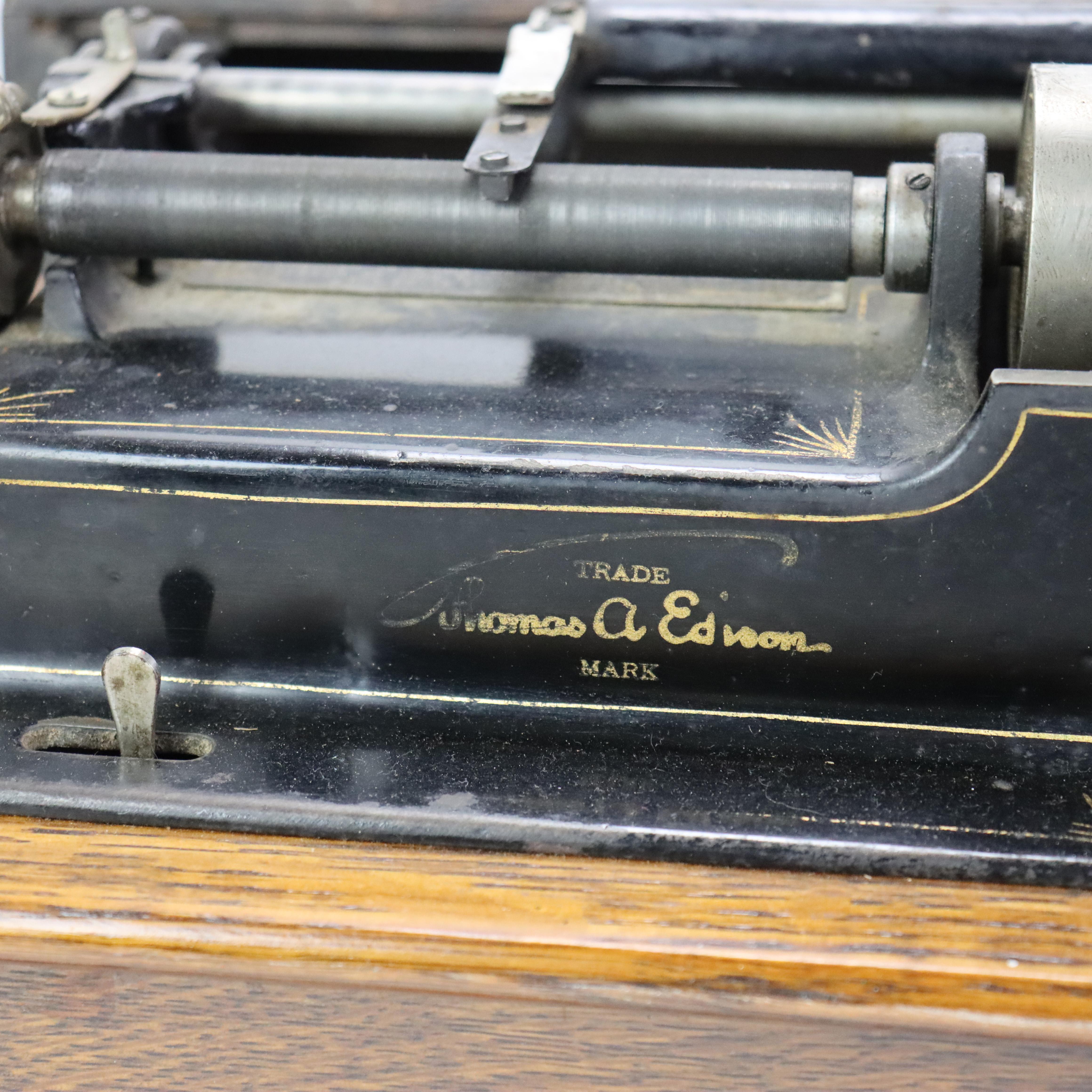 Métal Phonographe ancien à cylindre en Oak Oak Model No No C1910 en vente