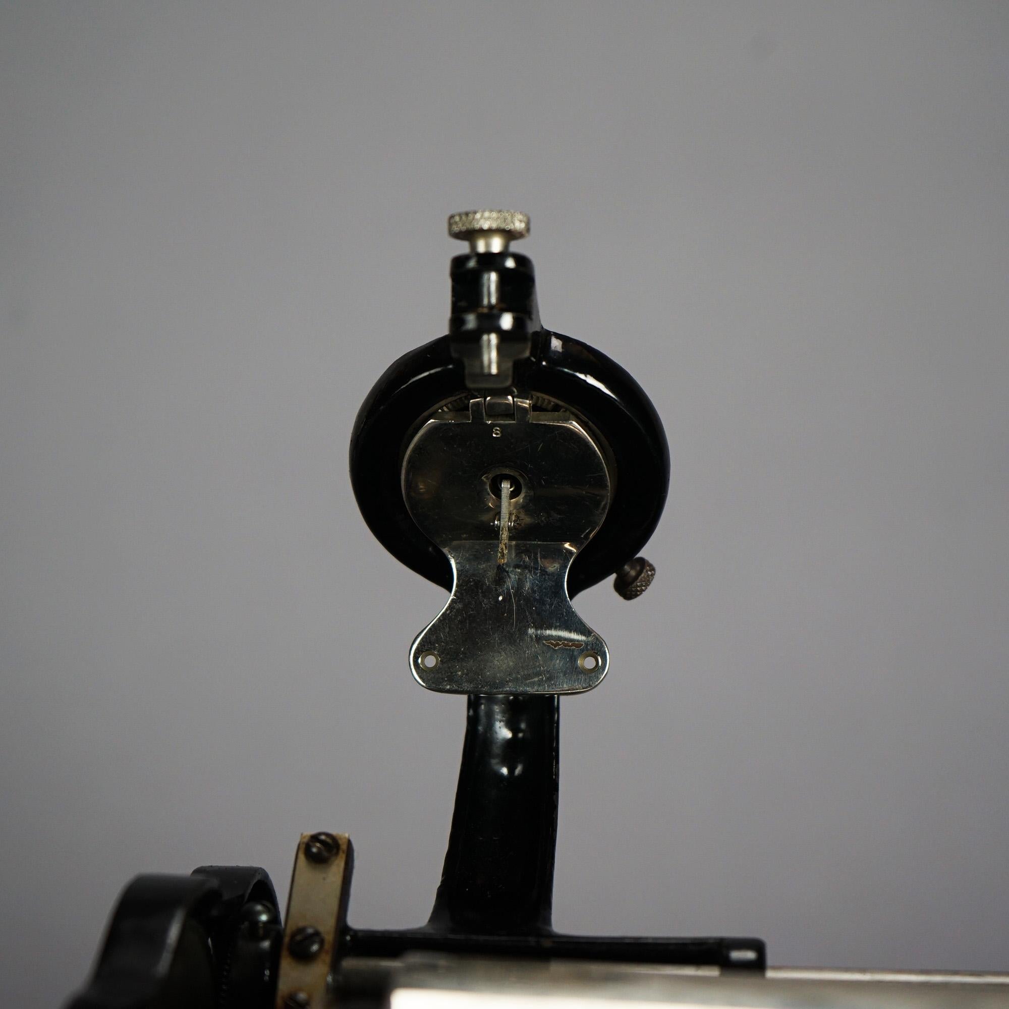 Antique Edison Standard Cylinder Oak Phonograph Circa 1920 1