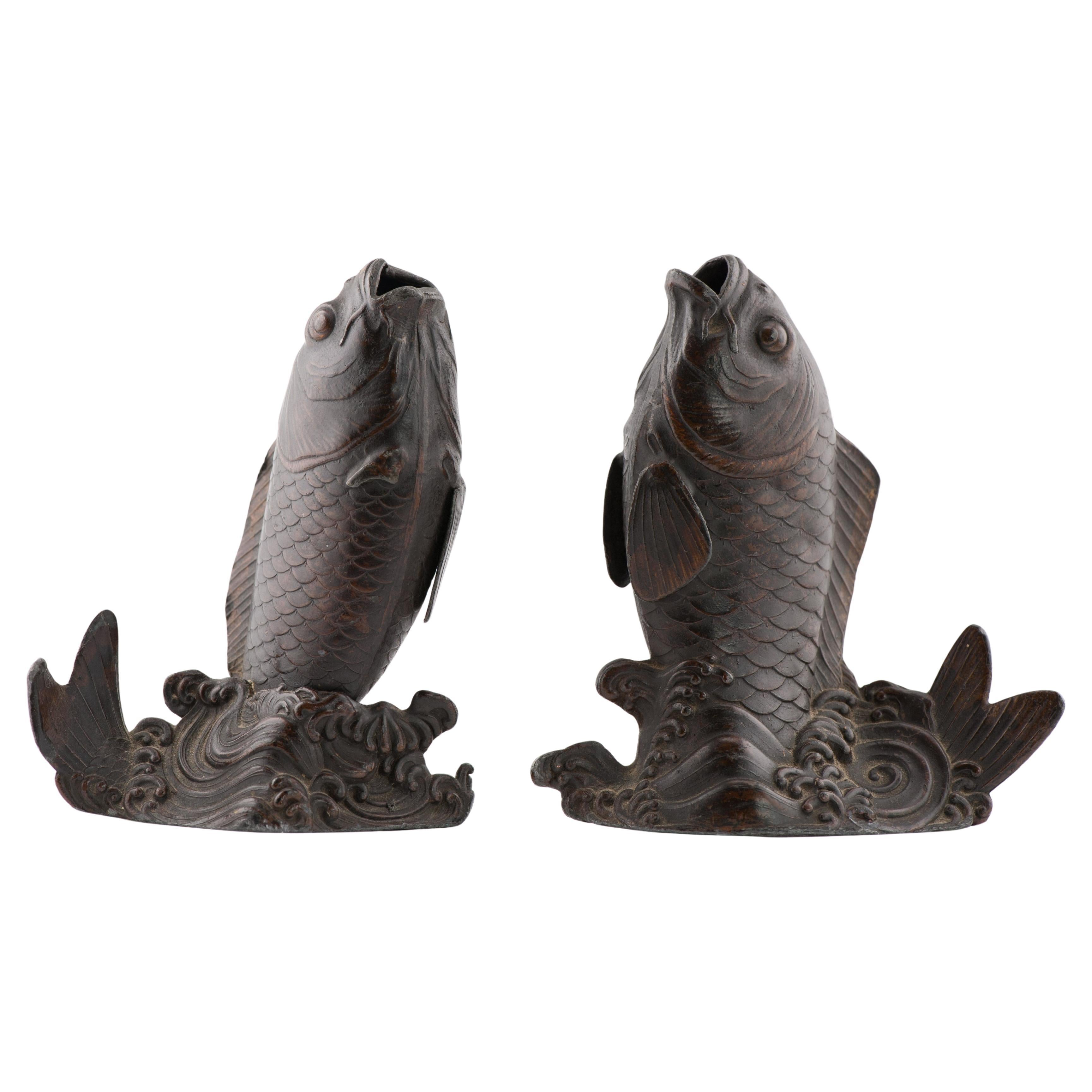 Antico pesce bruciaincenso Edo/Meiji del XIX secolo, statua giapponese in bronzo Okimono
