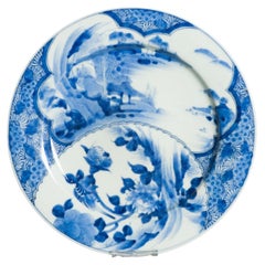 Antique Edo Period 1750-1800 Japanese Arita Plate with a Great landscape scene