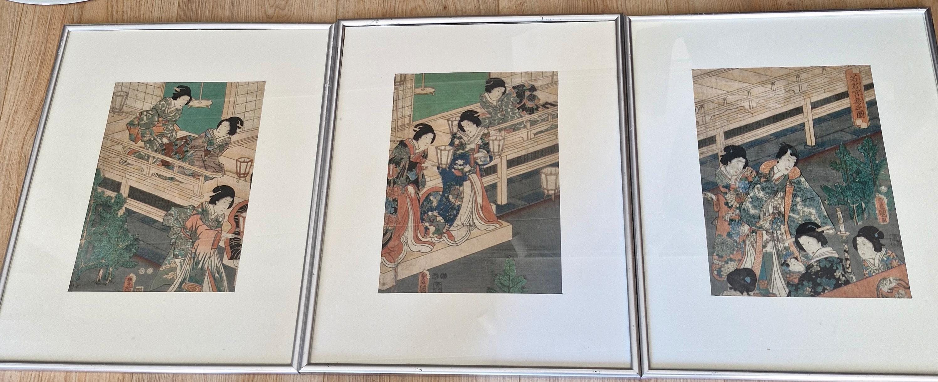 Antiker Farbholzschnitt aus der Edo-Periode (19. Jh.) - Kunisada Triptychon Die kleine Prinzessin besucht den Schrein

 