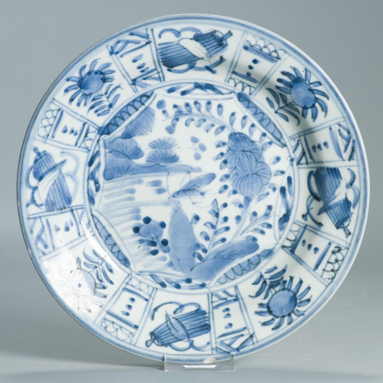 Antique Edo period Ca 17th Century Japanese Porcelain Plate Arita Grasshopper For Sale