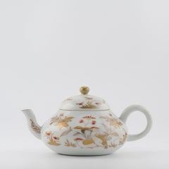 Antique Edo Period Early 18th Century Japanese Porcelain Teapot Imari Red Gold