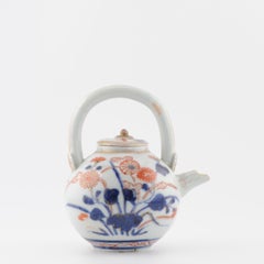Antique Edo Period Early 18th Century Japanese Porcelain Teapot Imari Red Gold
