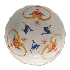 Antique Edo Period Japanese Porcelain Kakiemon Bowl with Deers, 17/18th Century