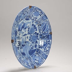 Antico piatto di porcellana giapponese del periodo Edo Arita Kraak, 1700