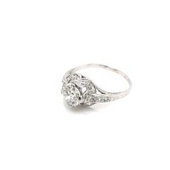 Antique Edwardian 0.90 Carat Diamond and Platinum Filigree Ring