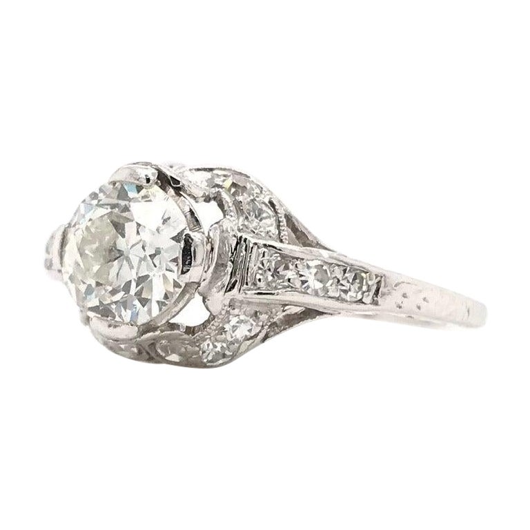 Antico anello edoardiano con diamante da 0,90 carati e filigrana di platino