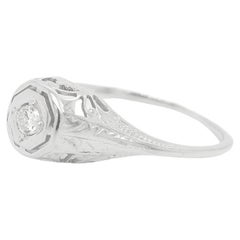 Antiker edwardianischer Verlobungsring aus 14 Karat filigranem Weißgold und Diamant Solitär