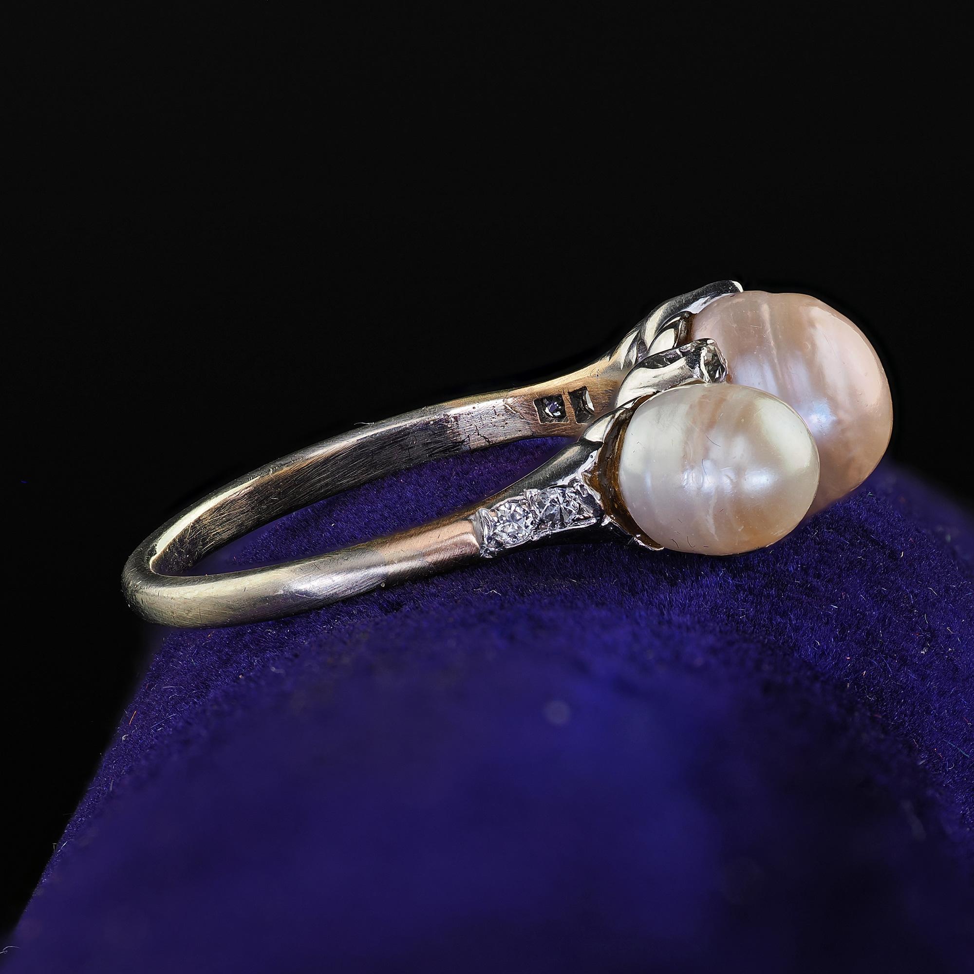 Perlina Anello antico edoardiano in oro 14K e platino con perle naturali e diamanti in vendita