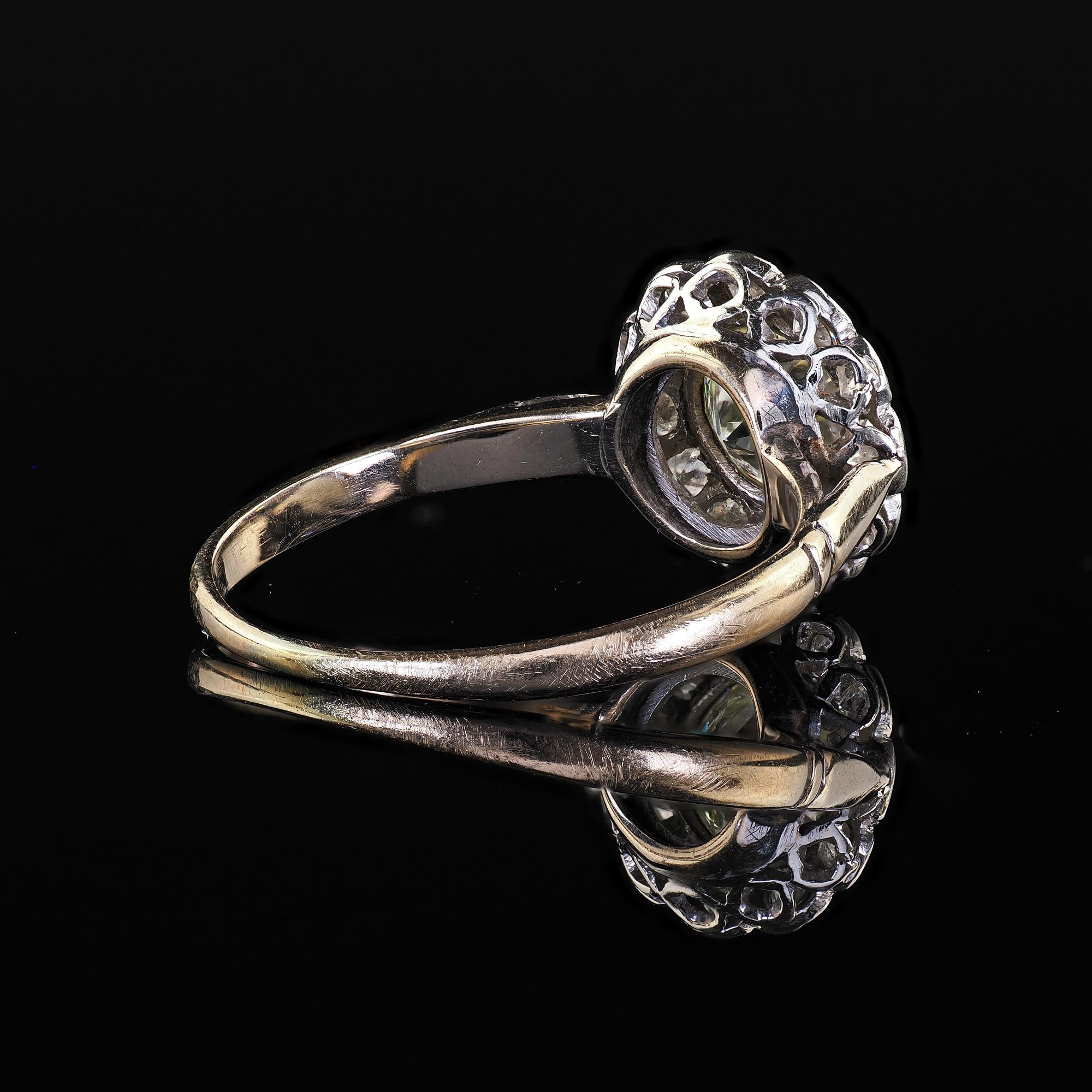 Bague de fiançailles édouardienne ancienne en or 14 carats et platine avec diamant européen ancien en vente 2
