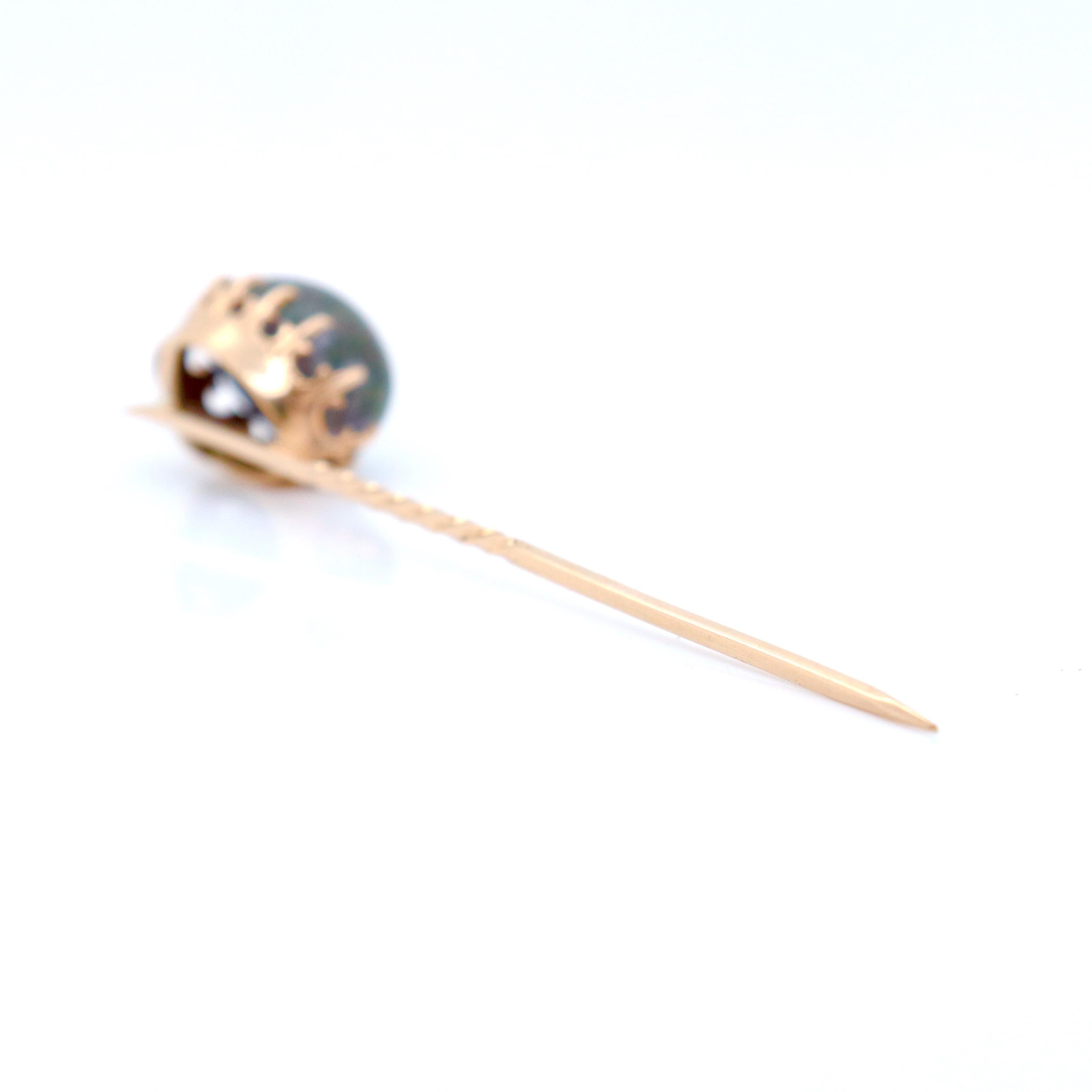 Antique Edwardian 14k Gold and Bloodstone Cabochon Stick Pin For Sale 4