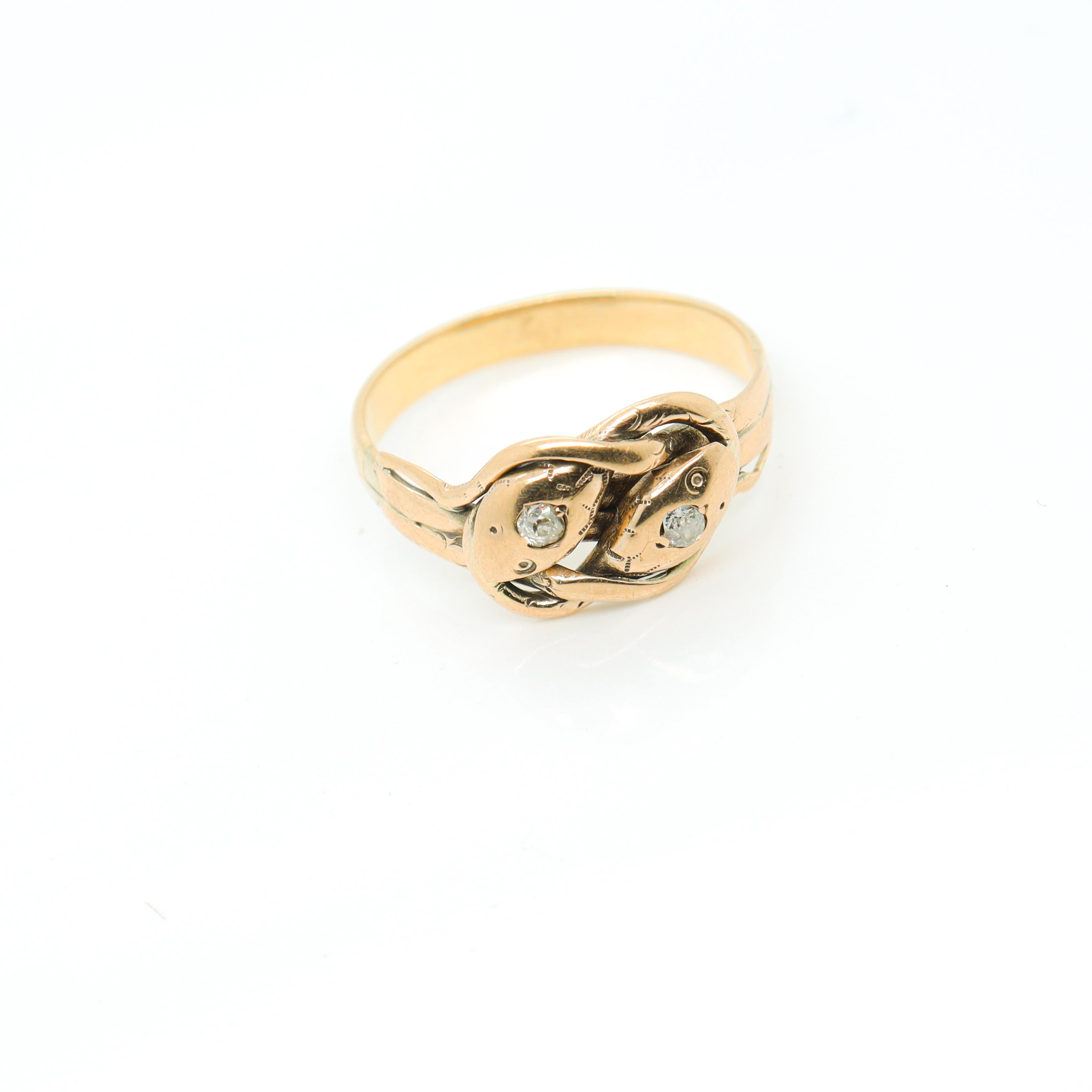 Antiker edwardianischer Schlangenring aus 14 Karat Gold und Diamanten im Angebot 2