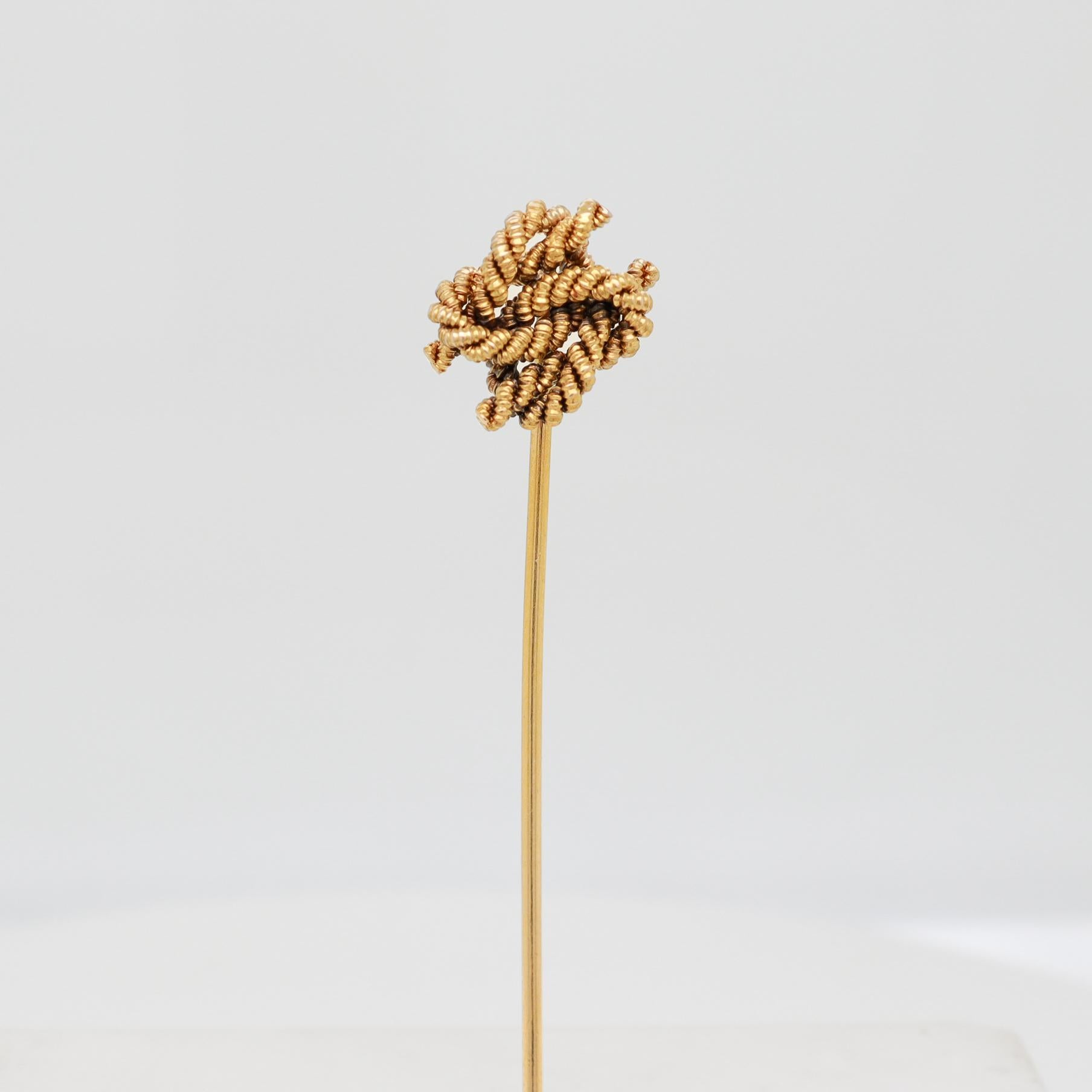 Antique Edwardian 14k Gold Figural Rope Twist Double Love Knot Stickpin For Sale 4