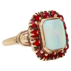 Antiker edwardianischer Ring aus 14 Karat Gold, Opal und Paste im Siegelstil