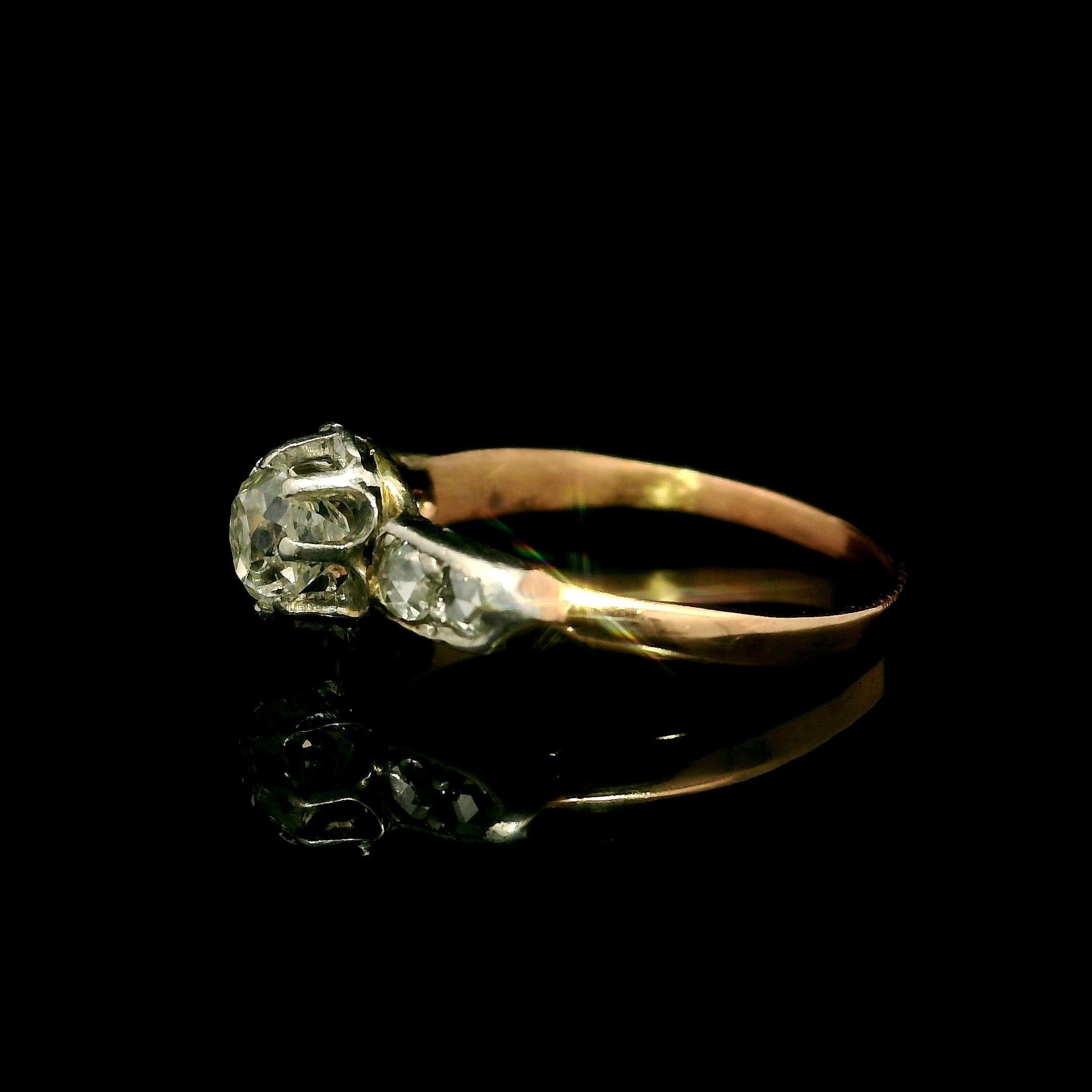 Donna Antico anello edoardiano in oro 14k e platino con solitario di diamanti da 0,42 ct. in vendita