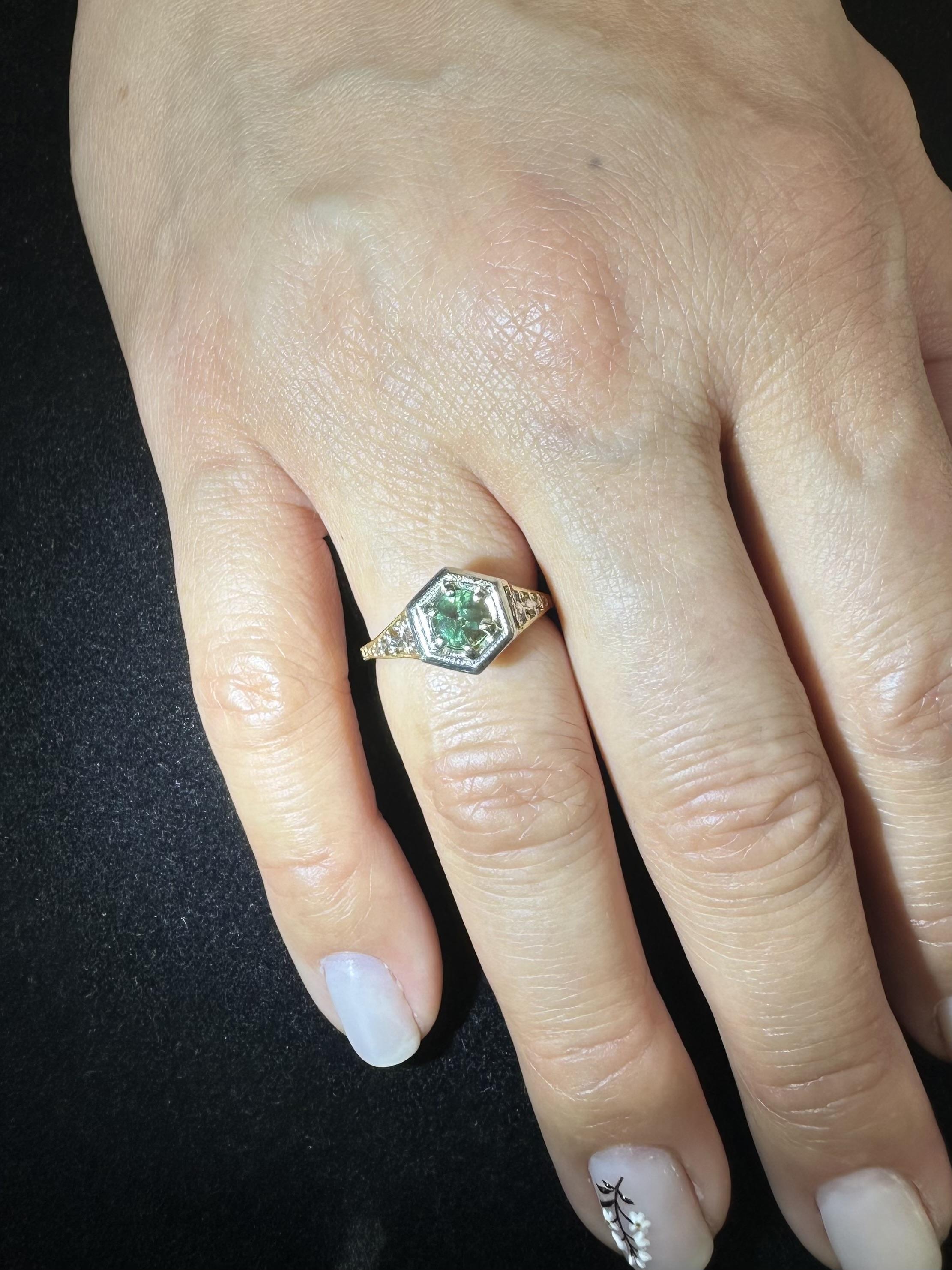 Round Cut Antique Edwardian 14k Gold & Platinum GIA Color Change Alexandrite Filigree Ring