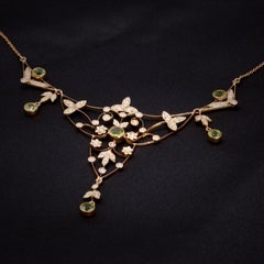 Antique Edwardian 14K Yellow Gold Peridot and Pearl Floral Necklace