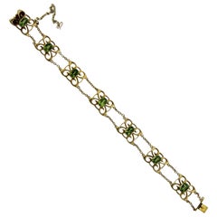 Antique Edwardian 15 Carat Yellow Gold Peridot Bracelet in European Design