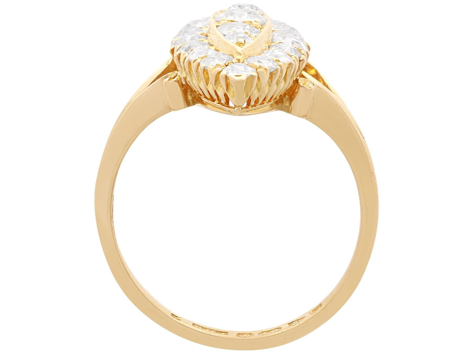 Bague ancienne Edwardienne 1.55Ct Diamant et or jaune 18k Marquise (1903) en vente 1