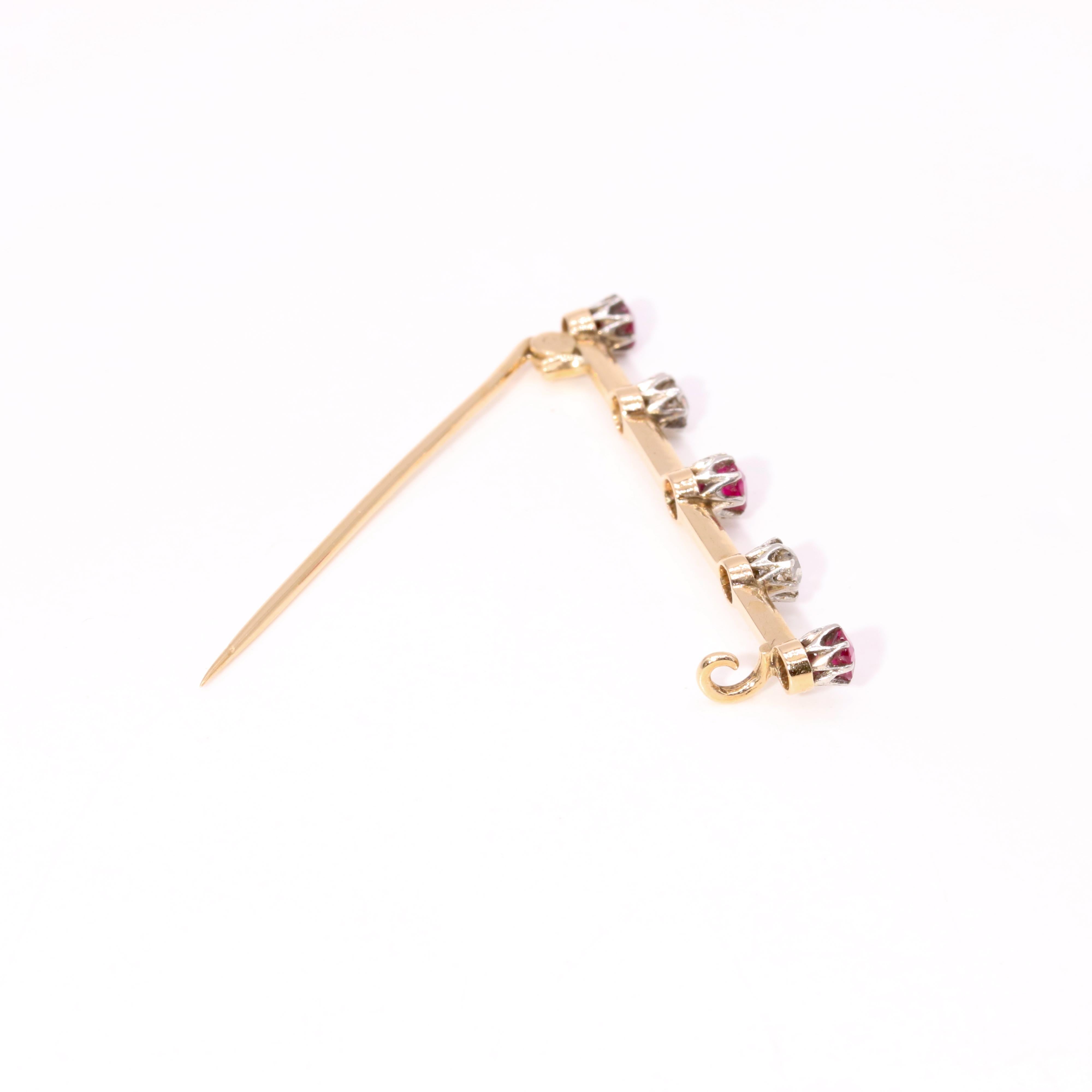 Antique Edwardian 15K Gold & Platinum 0.57tgw Ruby and Old Cut Diamond Brooch For Sale 2
