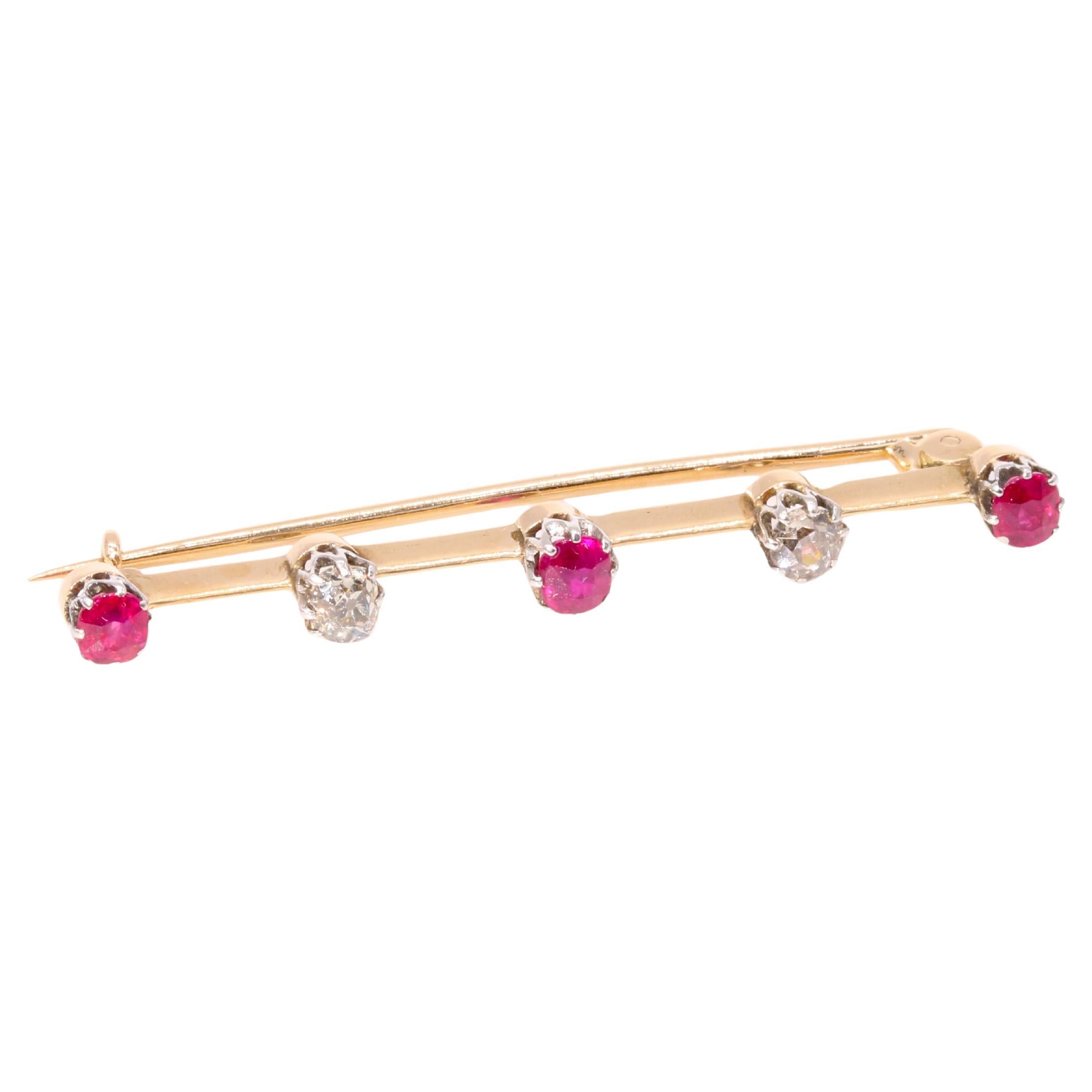 Antique Edwardian 15K Gold & Platinum 0.57tgw Ruby and Old Cut Diamond Brooch