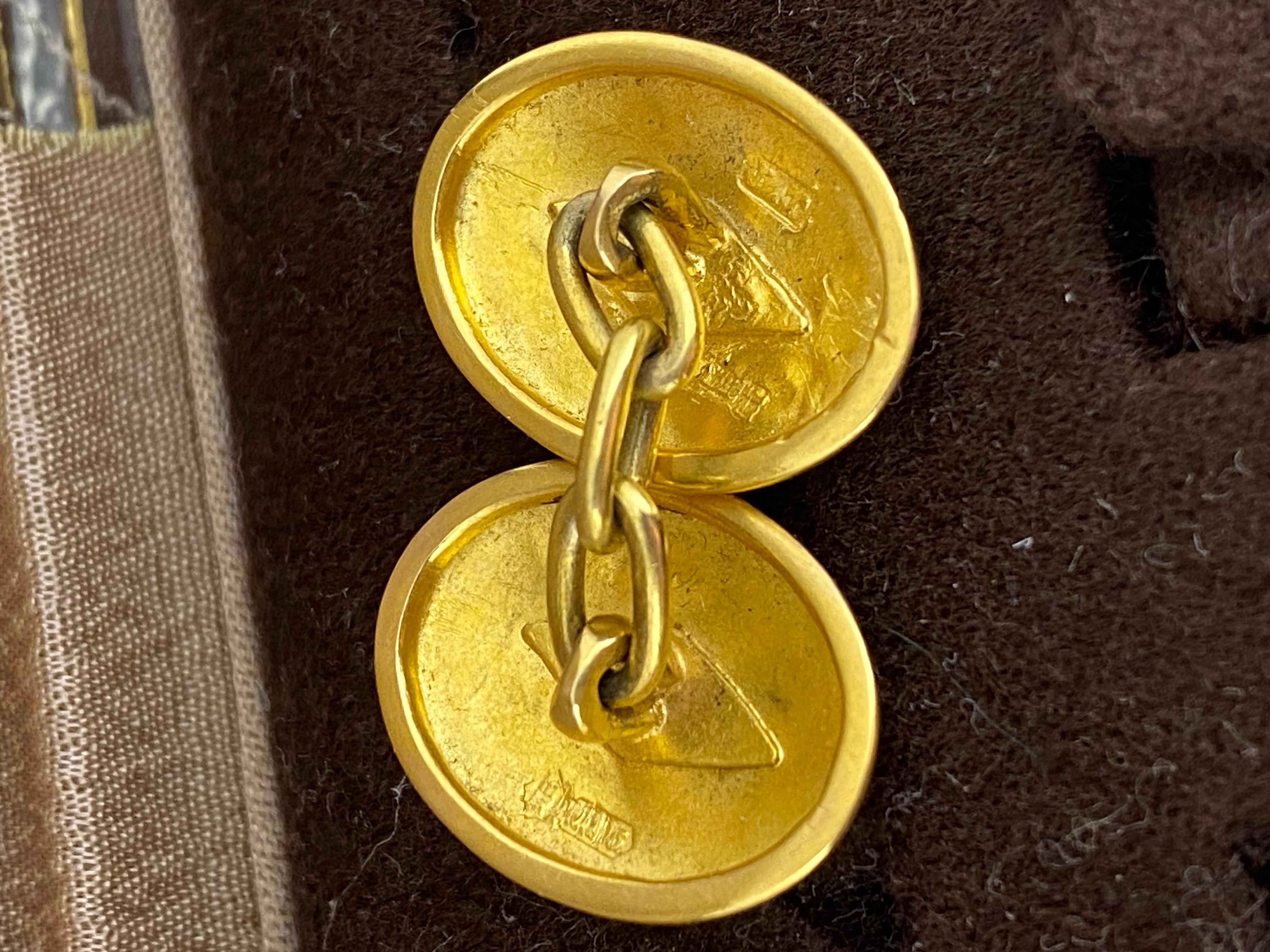 Antique Edwardian 15K Yellow Gold Cufflinks, English Hallmarks: Chester, c1905 For Sale 2