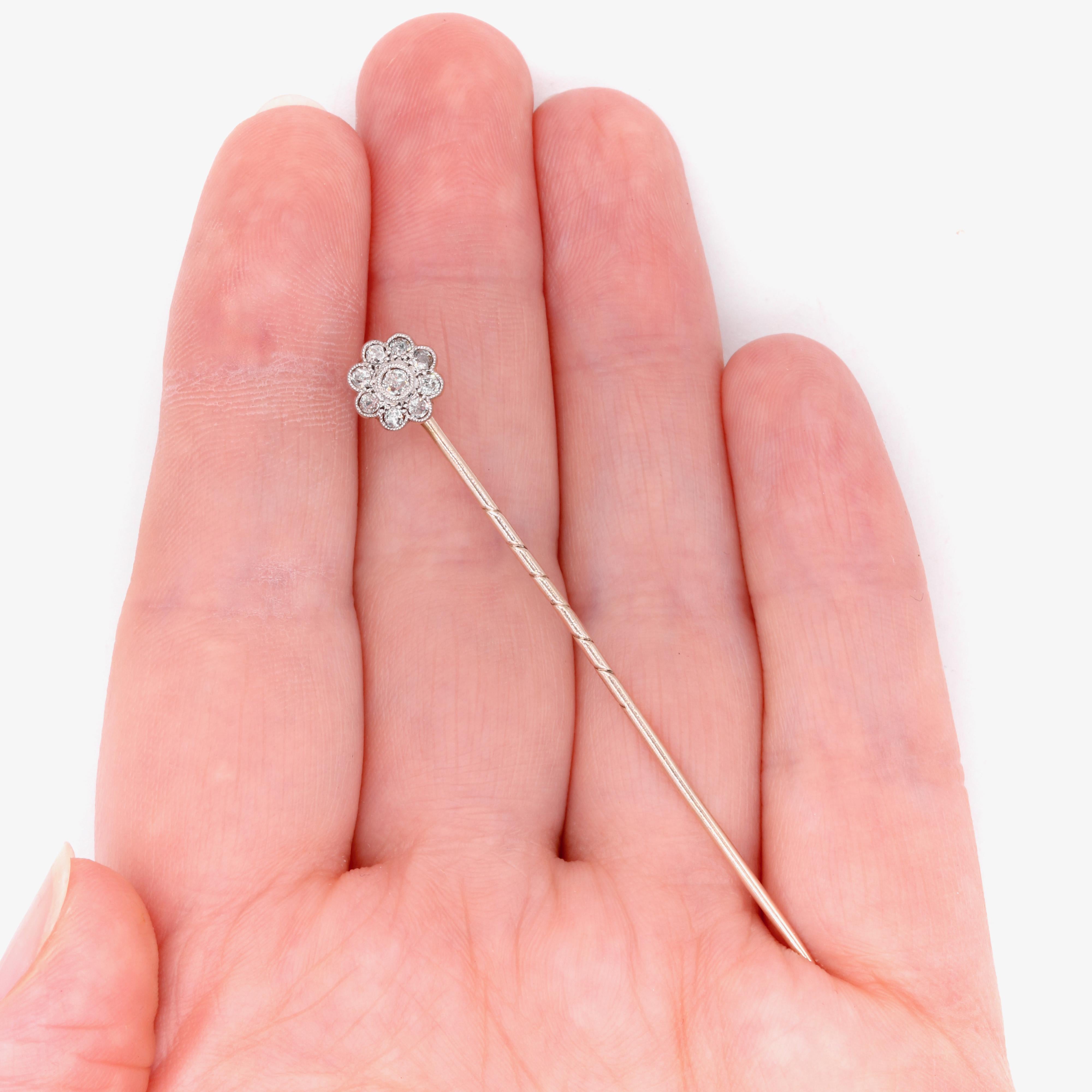 Antique Edwardian 15K Yellow Gold & Platinum Old Cut Diamond Daisy Stick Pin For Sale 4