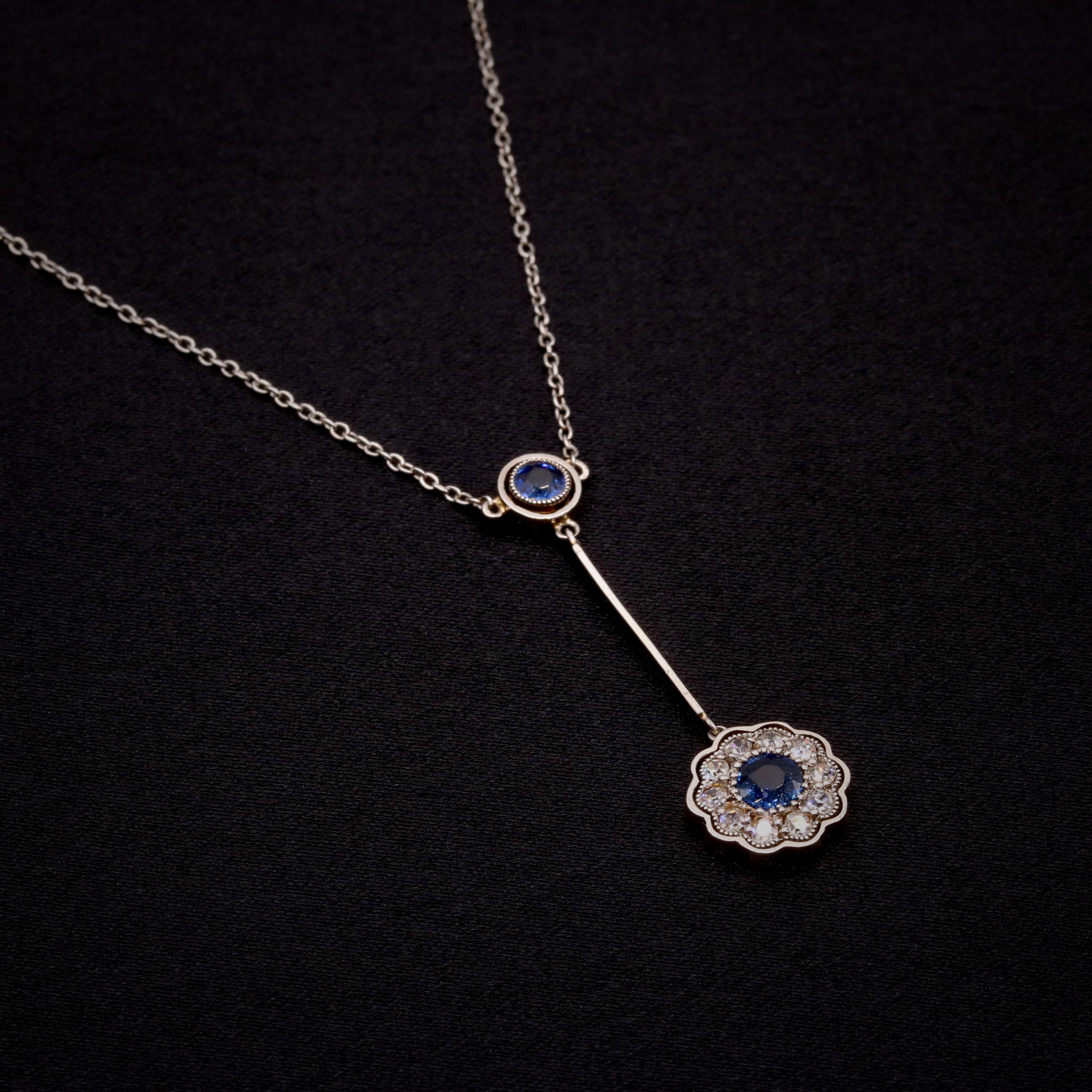 Collier marguerite antique édouardien en or jaune 15K et platine avec saphirs et diamants Bon état - En vente à Staines-Upon-Thames, GB