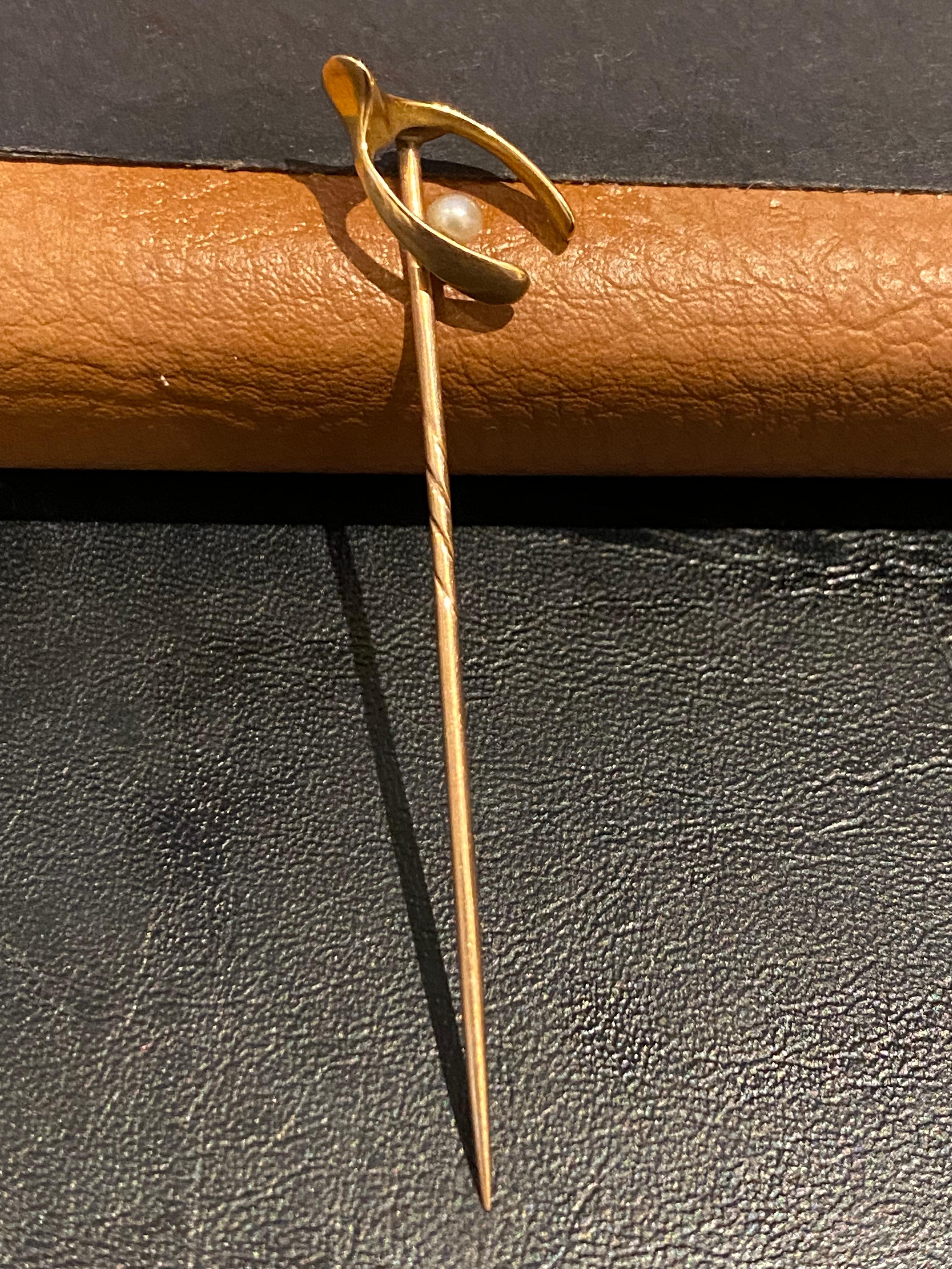 Antique (Edwardian) 15K Yellow Gold & Seed Pearl WishBone Stick Pin 1