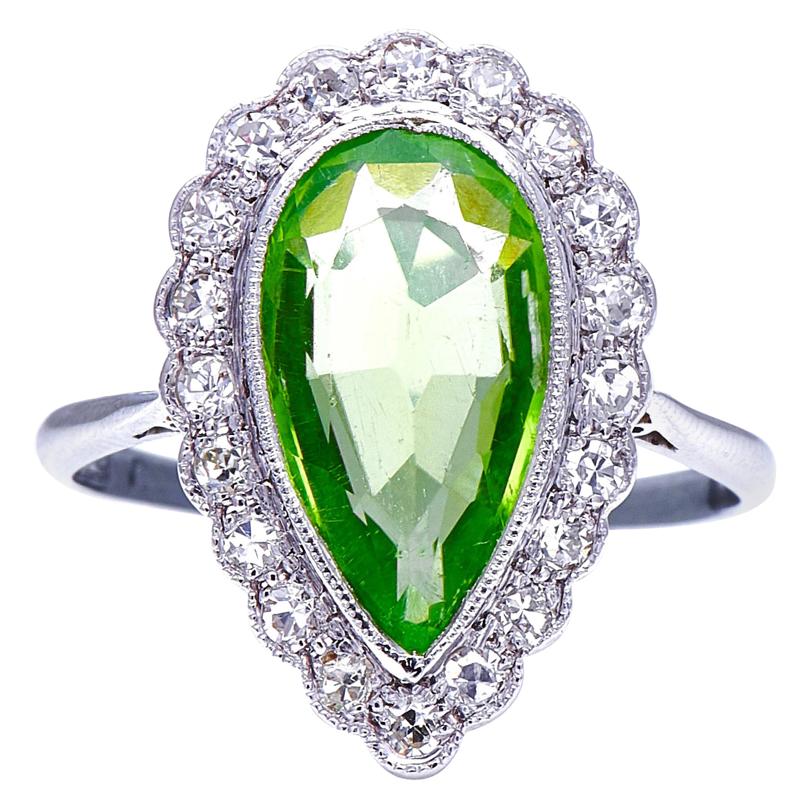  Antique, Edwardian, 18 Carat White Gold, Peridot and Diamond Cluster Ring For Sale
