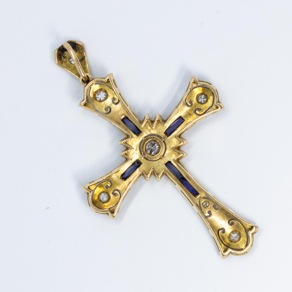 Old Mine Cut Antique Edwardian 18 Karat Gold Diamond Cross