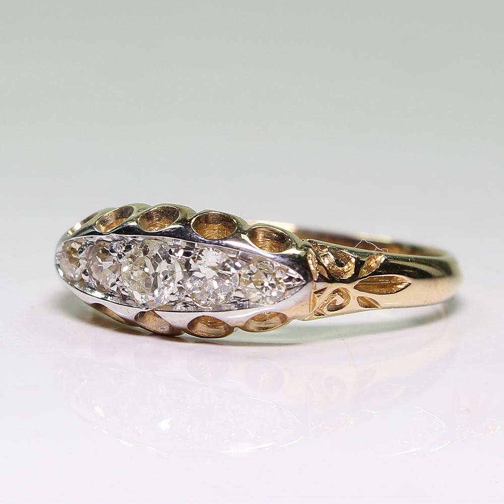 Women's or Men's Antique Edwardian 18 Karat Gold Diamond Ring