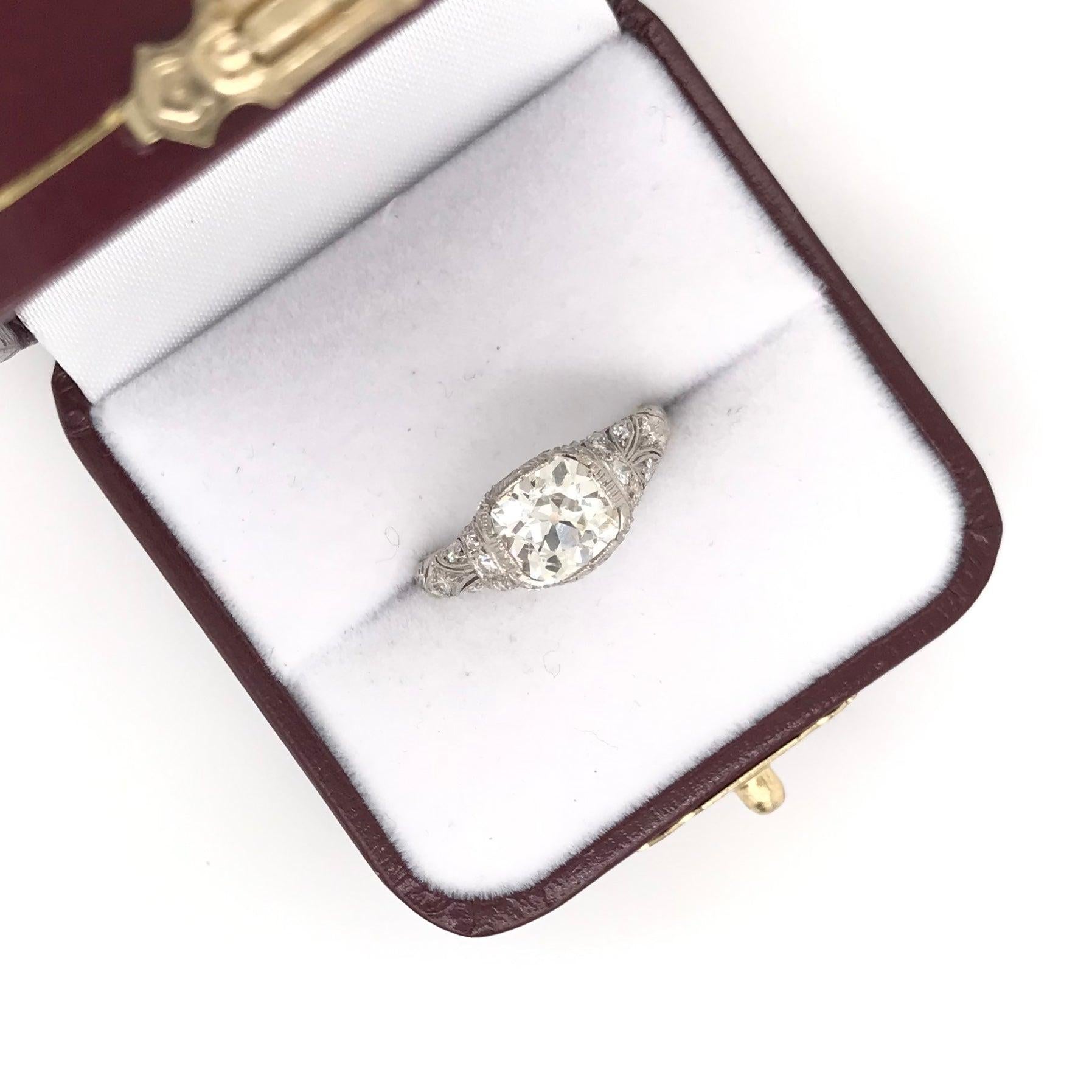 Antique Edwardian 1.84 Carat Old Mine Cut Diamond Ring 3