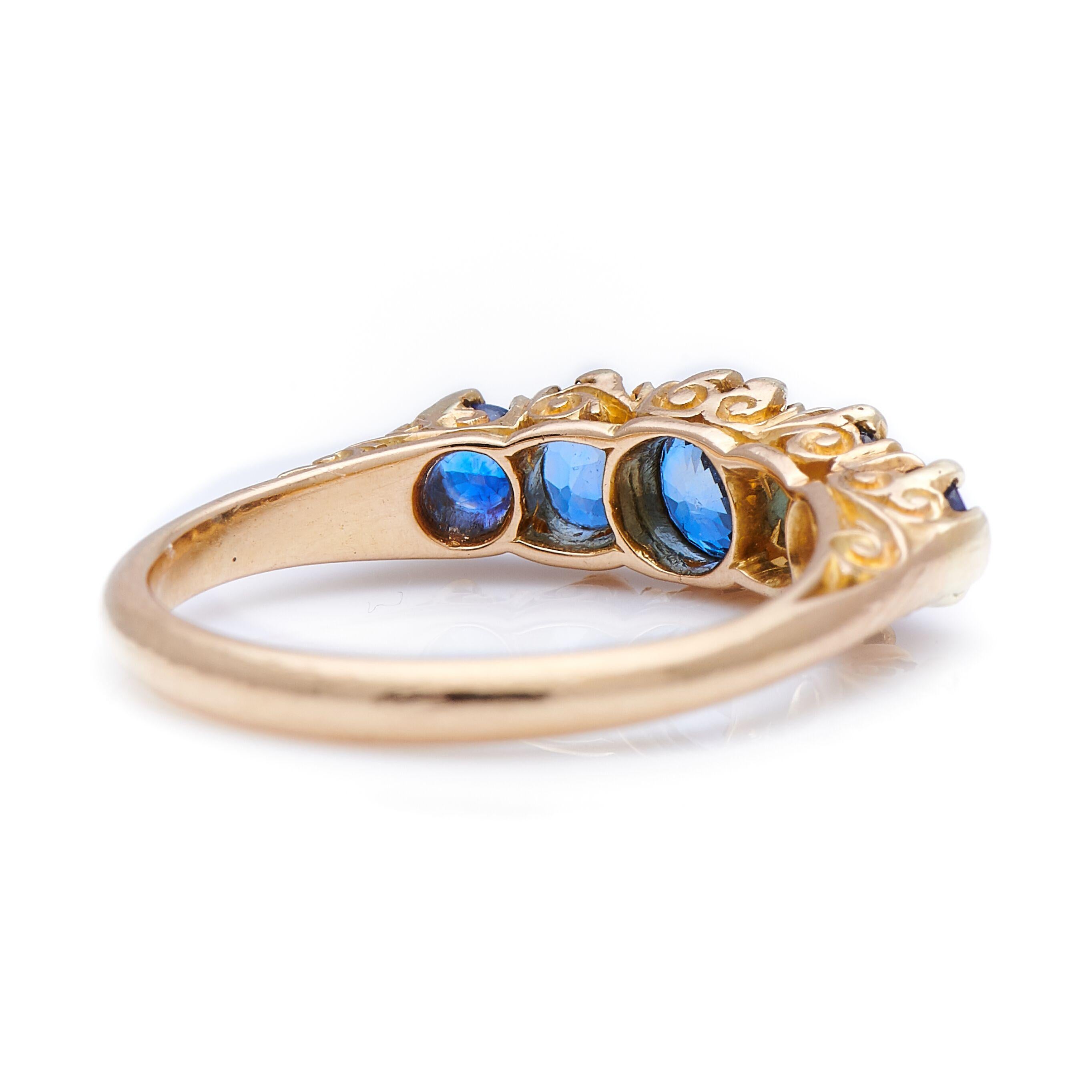 Antique Edwardian, 18 Carat Gold, Natural Ceylon Sapphire Five-Stone Ring In Excellent Condition In Rochford, Essex