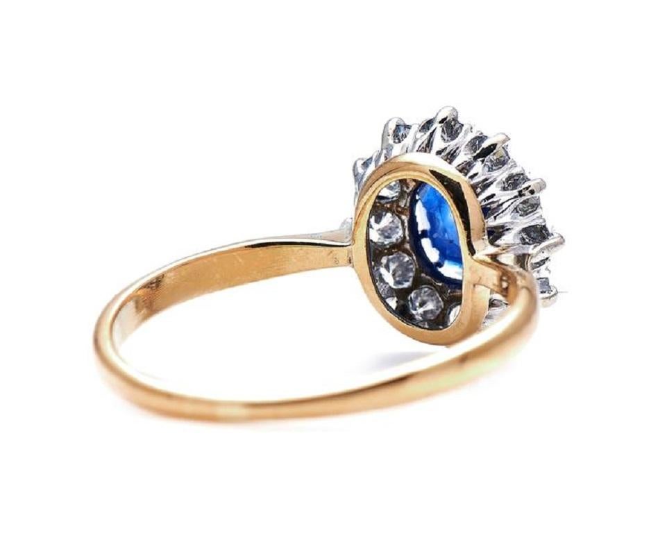 Antique, Edwardian, 18ct Gold, Sapphire and Diamond Cluster Ring In Excellent Condition In Rochford, Essex