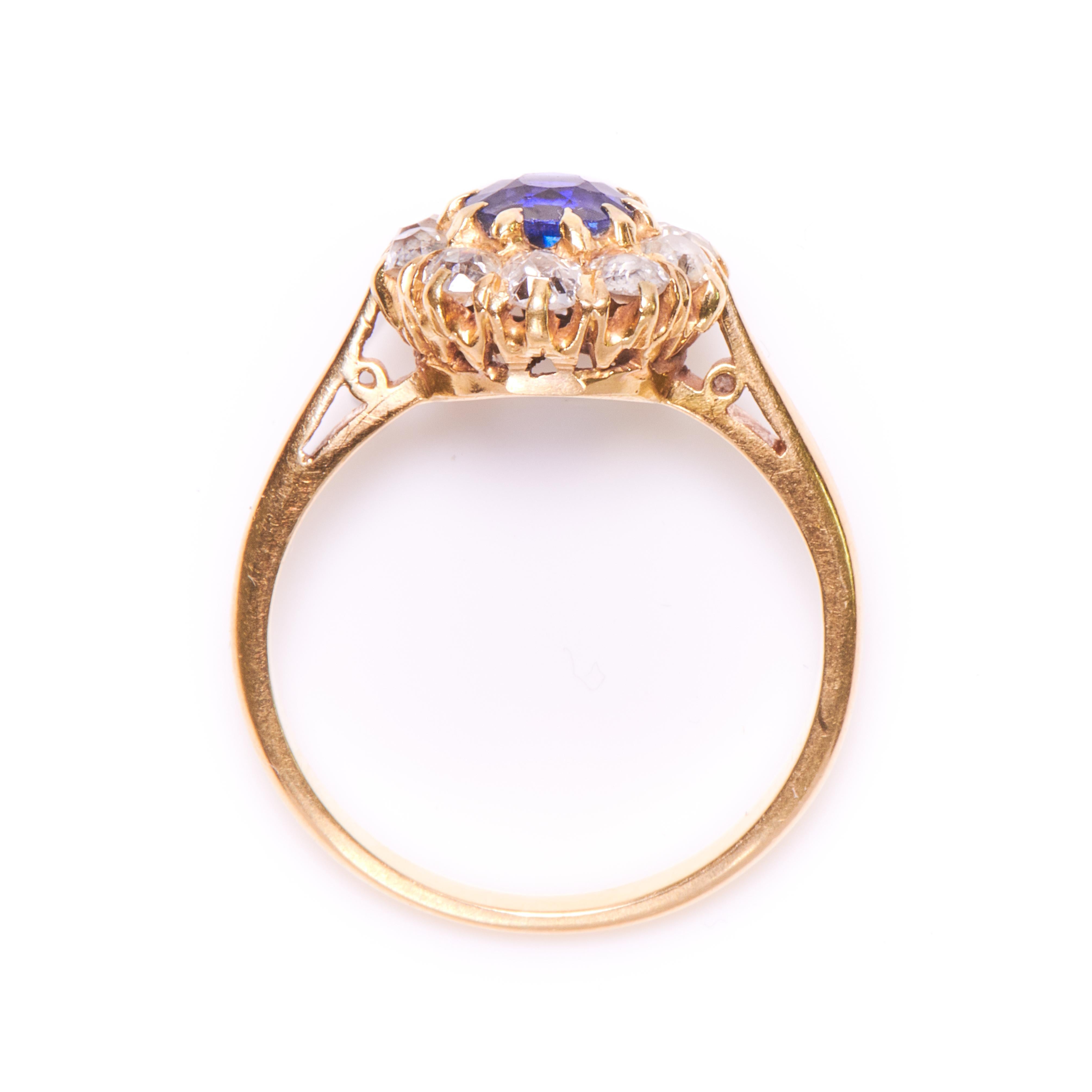 Antique, Edwardian, 18 Carat Gold Sapphire and Diamond Engagement Ring In Excellent Condition In Rochford, Essex
