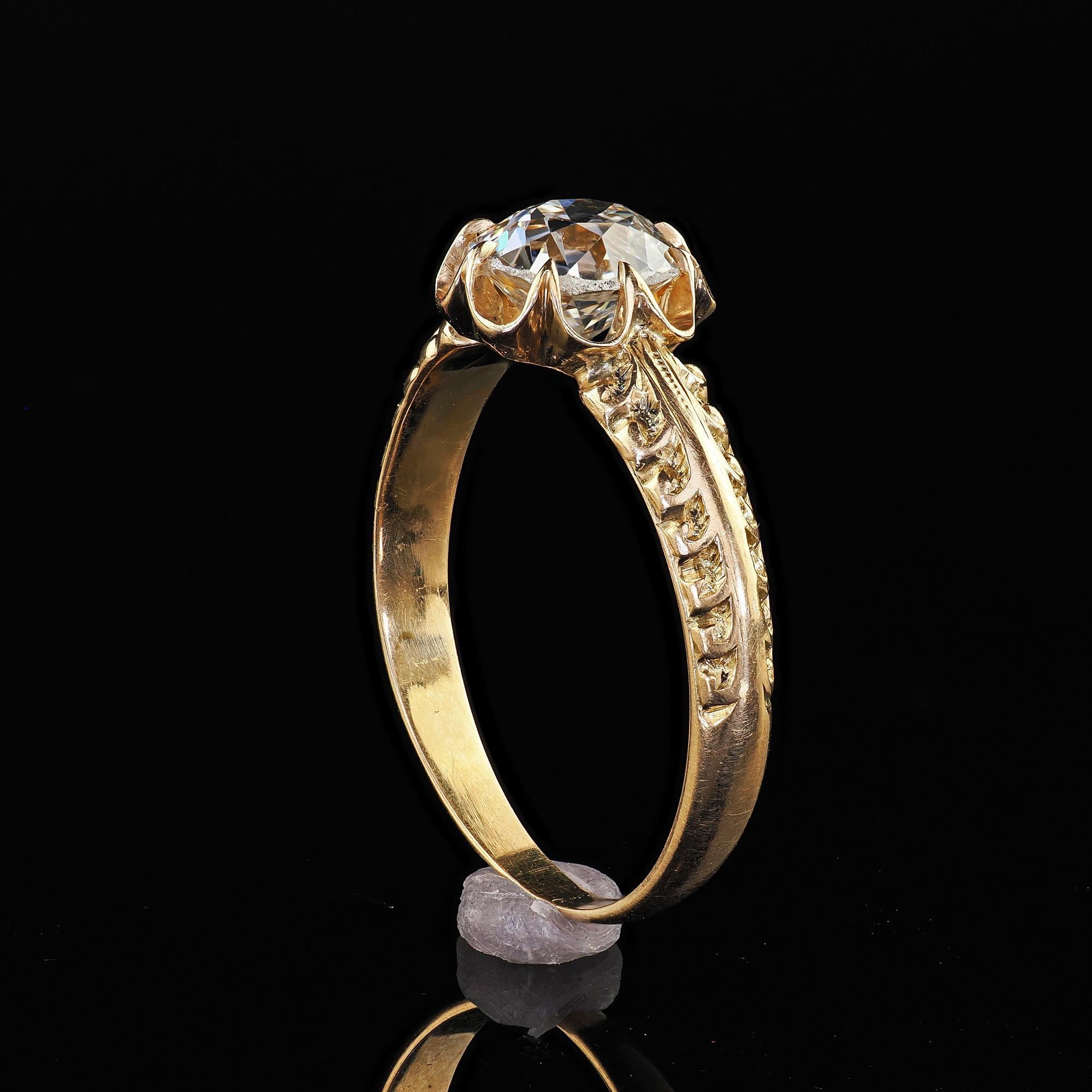 Bague de fiançailles ancienne Edwardian en or 18 carats avec diamant européen en forme de bouton - GIA en vente 3