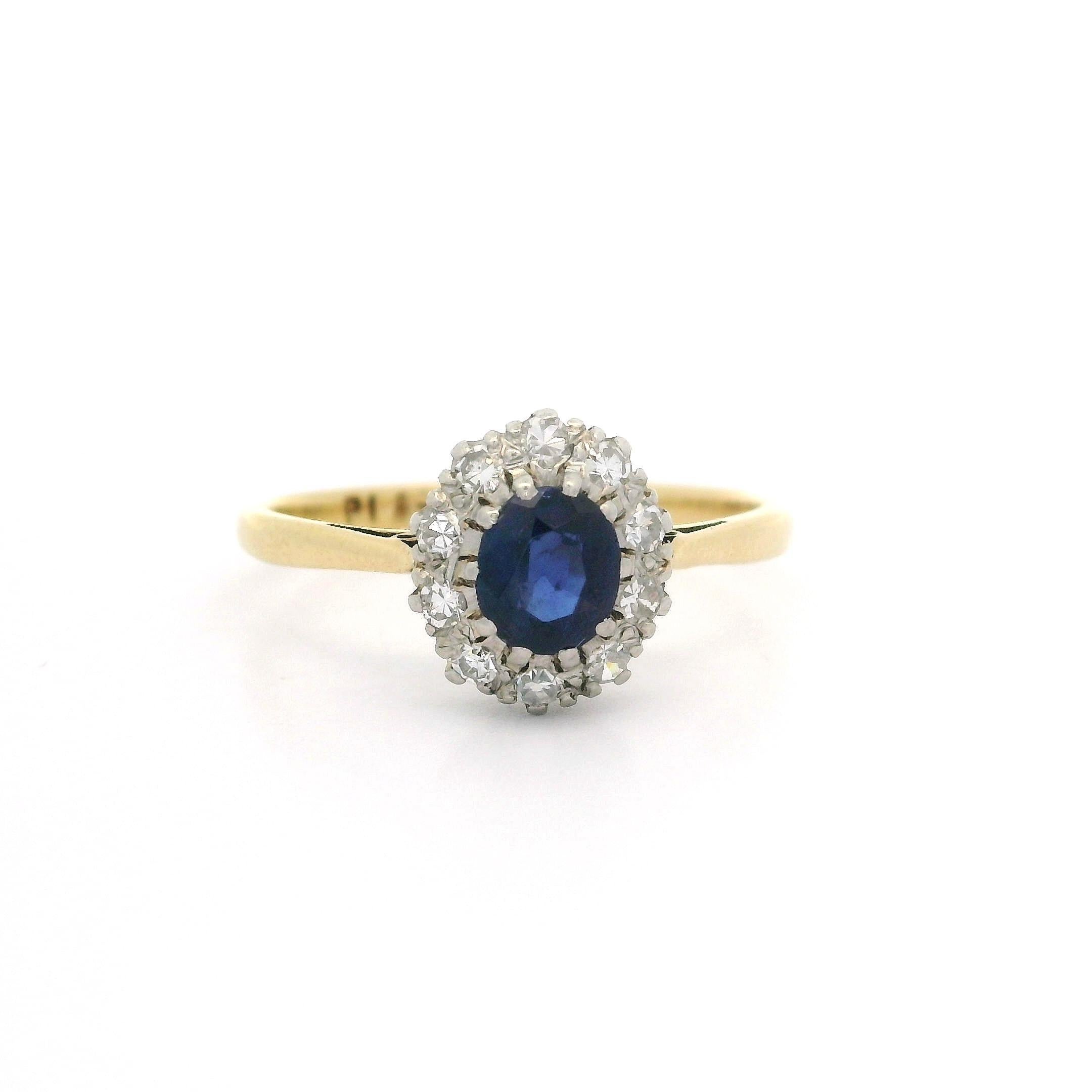 Antico anello edoardiano in oro 18k e platino con zaffiro e diamante da 0,52 ct. in vendita 1