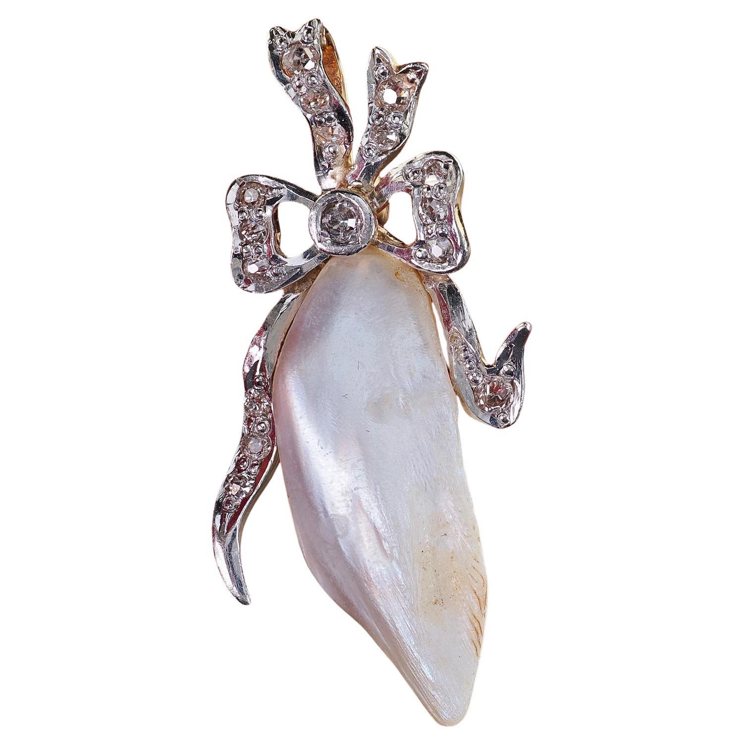 Antique Edwardian 18K Gold Platinum Natural River Pearl and Diamond Pin Pendant