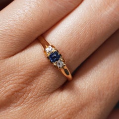 Antique Edwardian 18k Gold Royal Blue Sapphire Old Cut Diamond Three Stone Ring