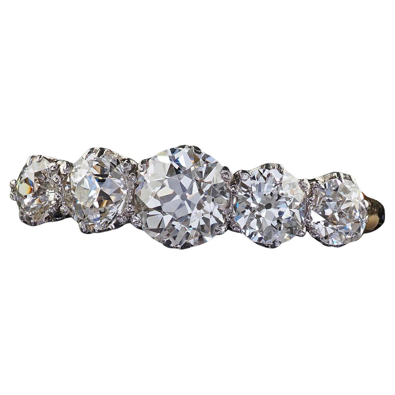 Antiguo anillo de boda eduardiano de oro viejo europeo de 18 quilates y dos tonos con cinco diamantes