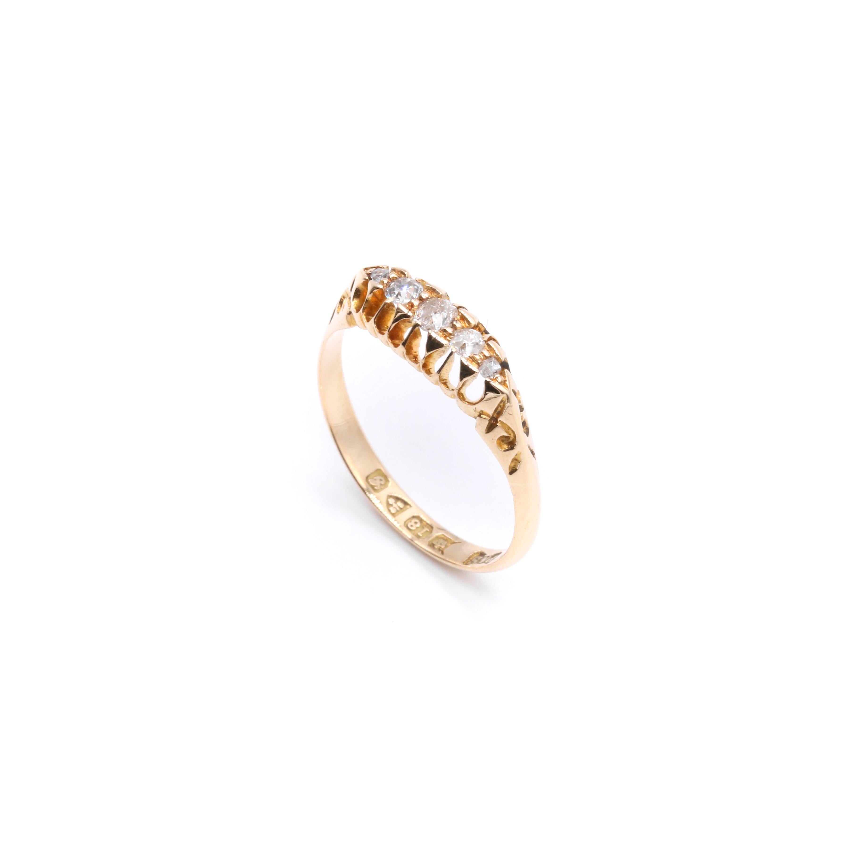 Antique Edwardian 18K Yellow Gold 0.17ct Old Mine Cut Diamond 5 Stone Ring For Sale 3