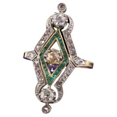 Antique Edwardian 18K Yellow Gold and Platinum Diamond and Emerald Ring
