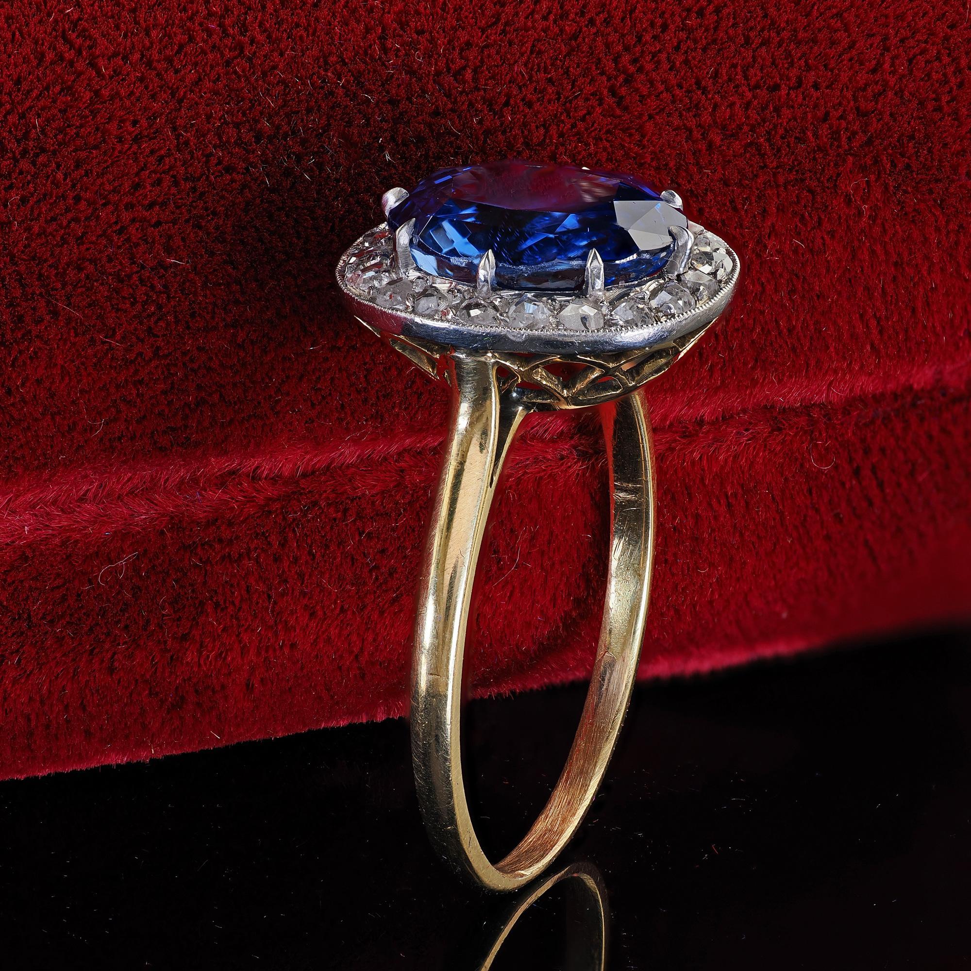 Oval Cut Antique Edwardian 18K Yellow Gold No Heat Sapphire Diamond Engagement Ring - GIA For Sale
