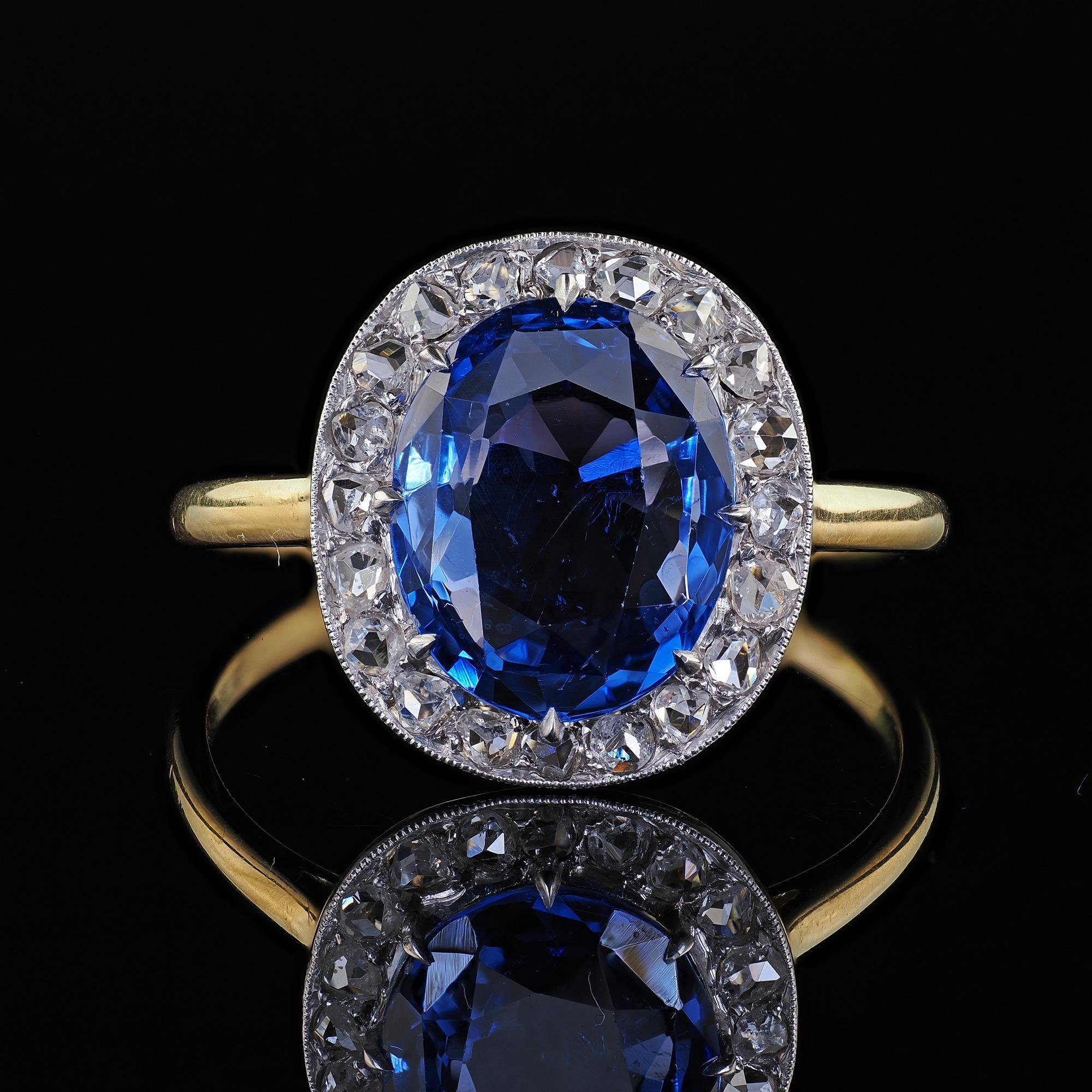 Antique Edwardian 18K Yellow Gold No Heat Sapphire Diamond Engagement Ring - GIA For Sale 2
