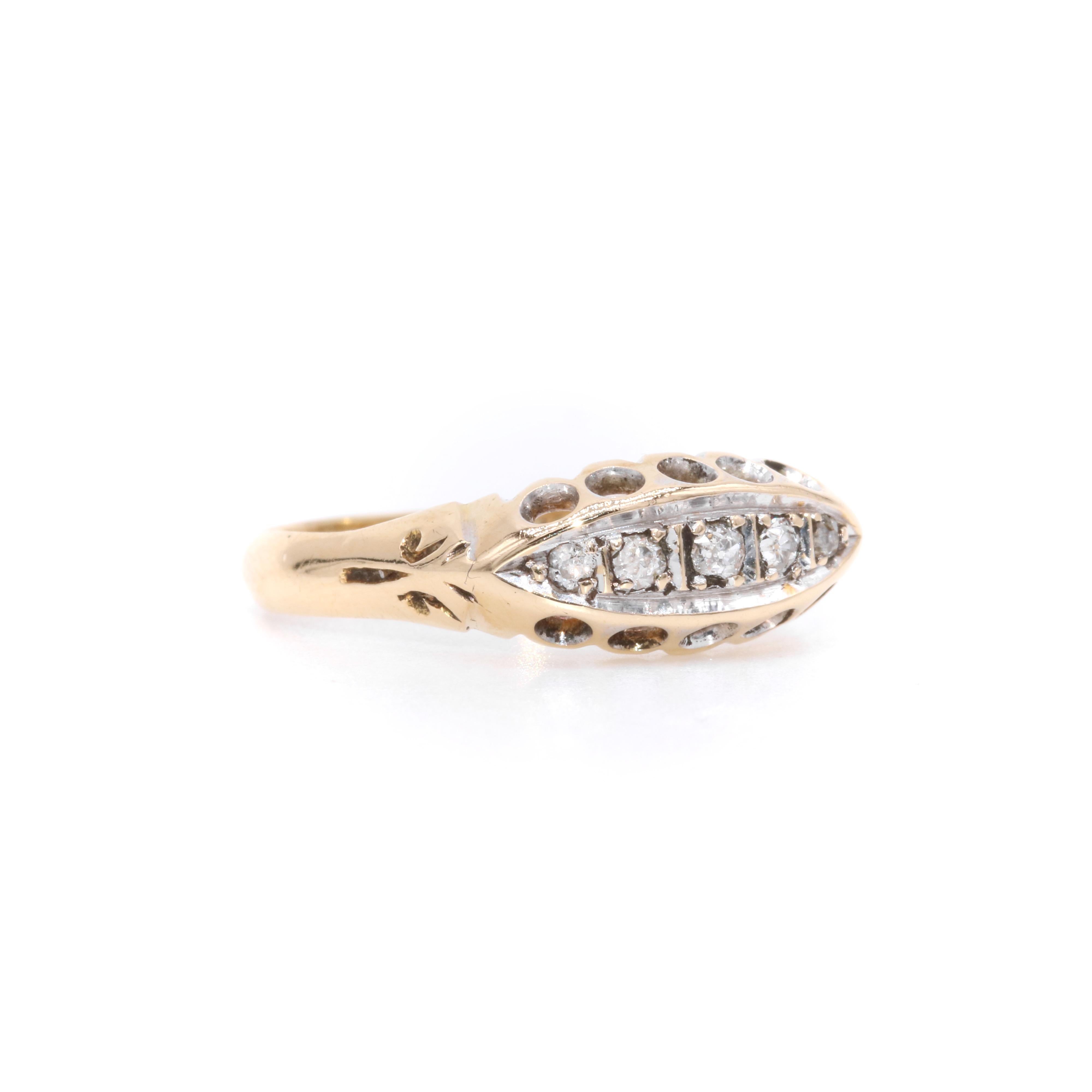Ancienne bague Edwardian en or jaune 18K à 5 pierres et diamants de taille ancienne Bon état - En vente à Staines-Upon-Thames, GB